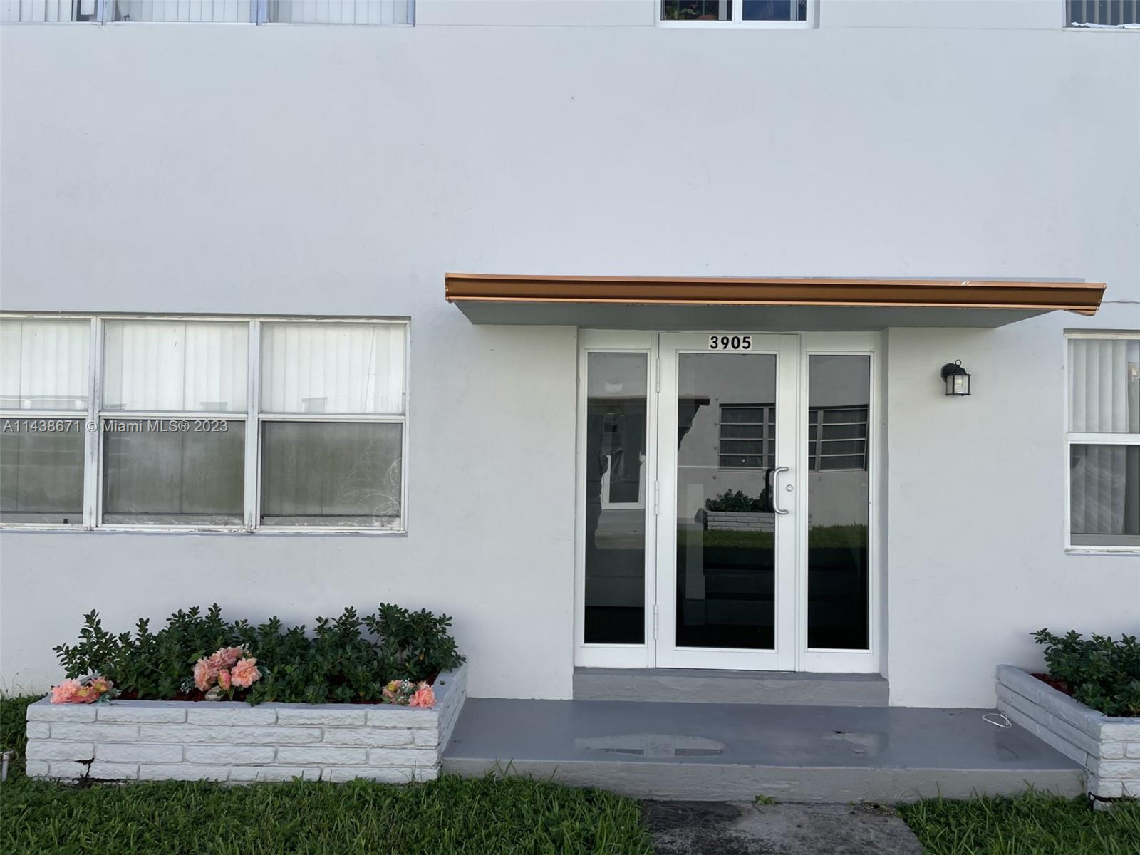 Photo of 3905 W Flagler St #B6 in Miami, FL