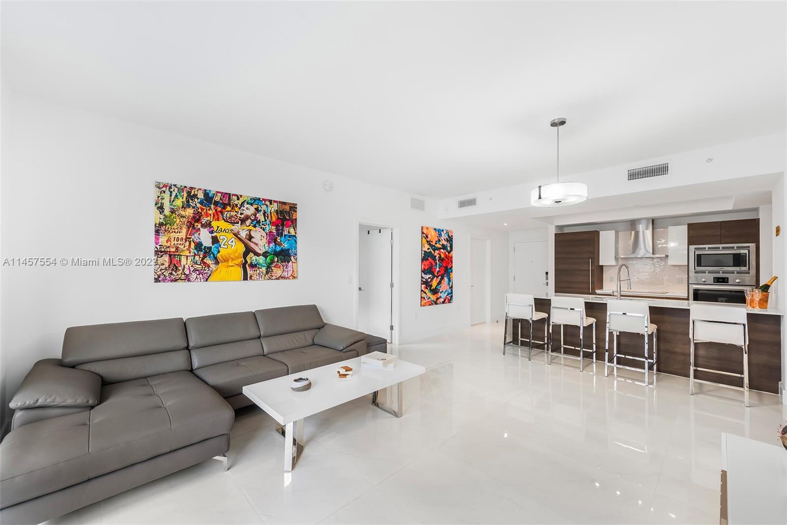 Photo of 301 Altara Ave #724 in Coral Gables, FL