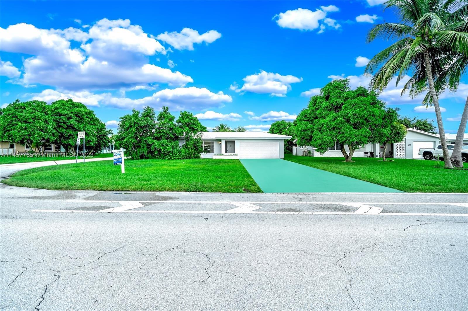Photo of 5801 NW 70th Ave in Tamarac, FL