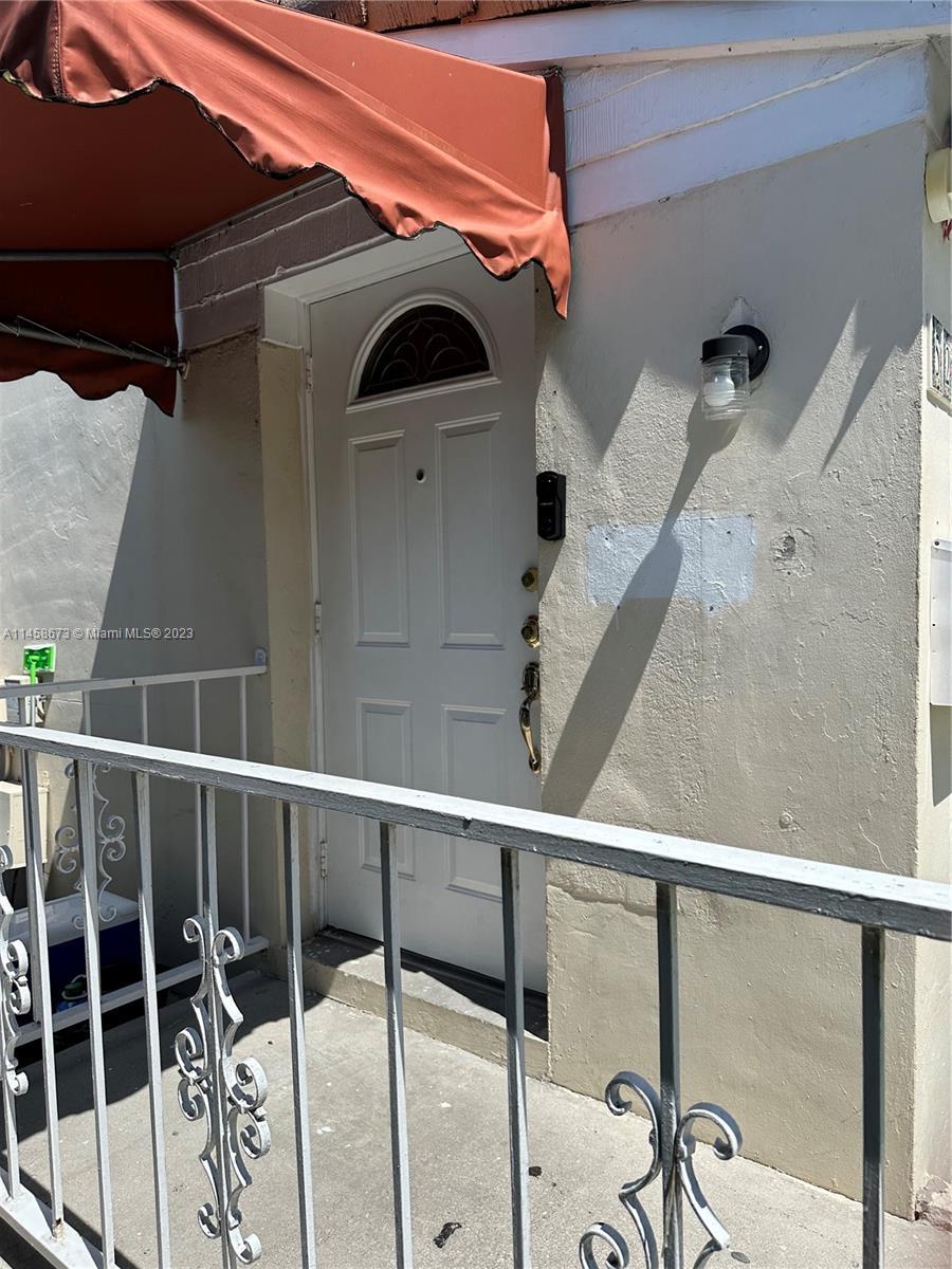 Photo of 5251 SW 7th St in Miami, FL