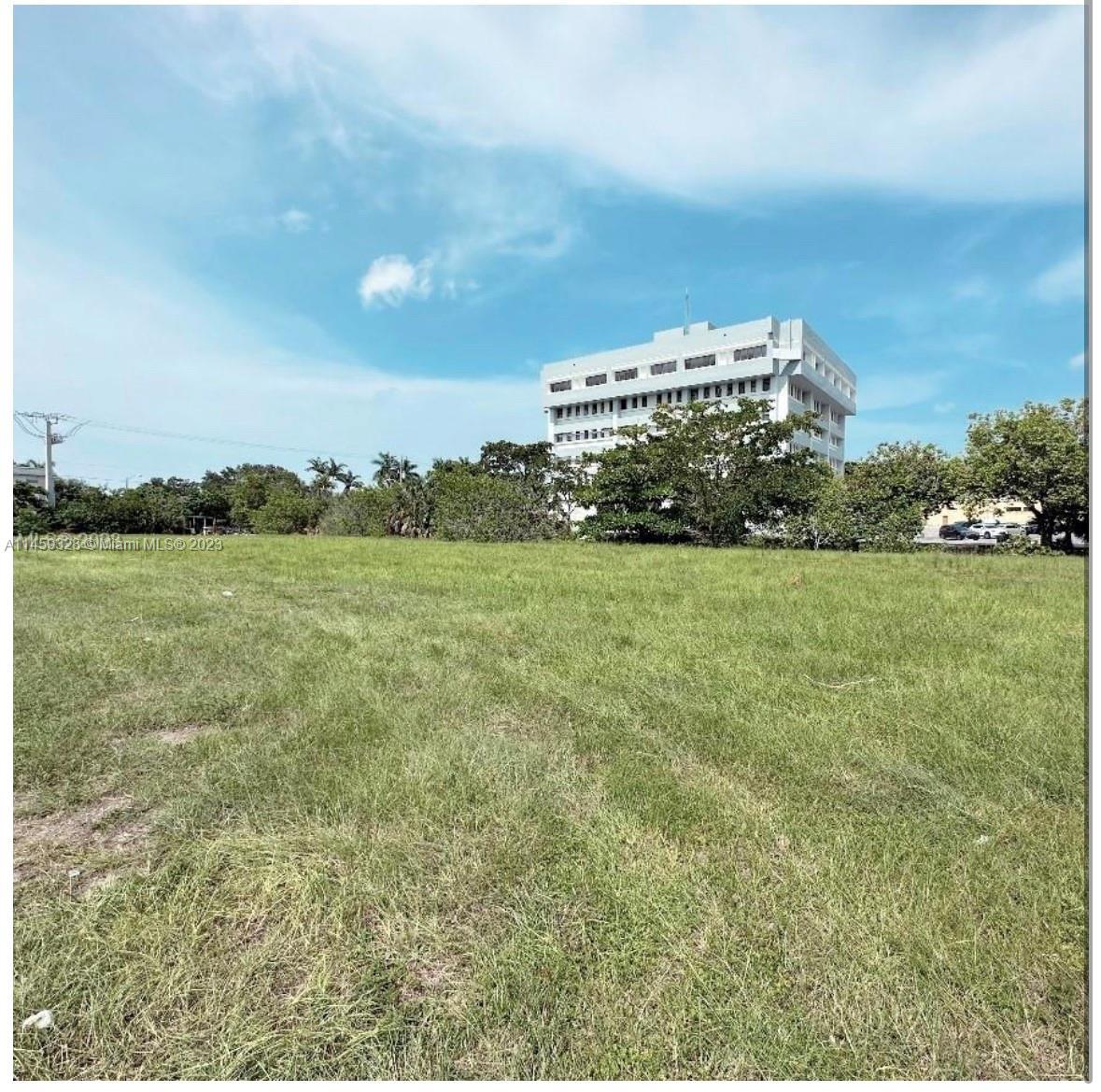 Photo of 1590 NW 43rd Ter #107 in Lauderhill, FL