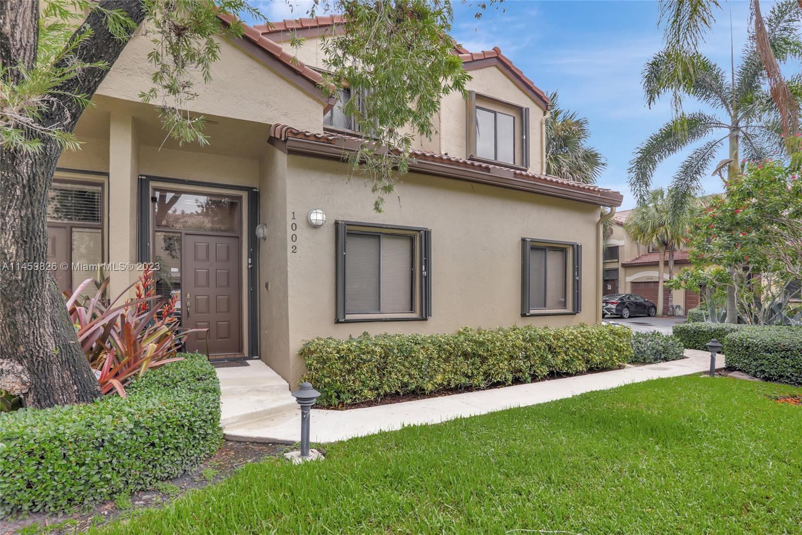 Photo of 1002 NW 105th Ave #D-121 in Plantation, FL