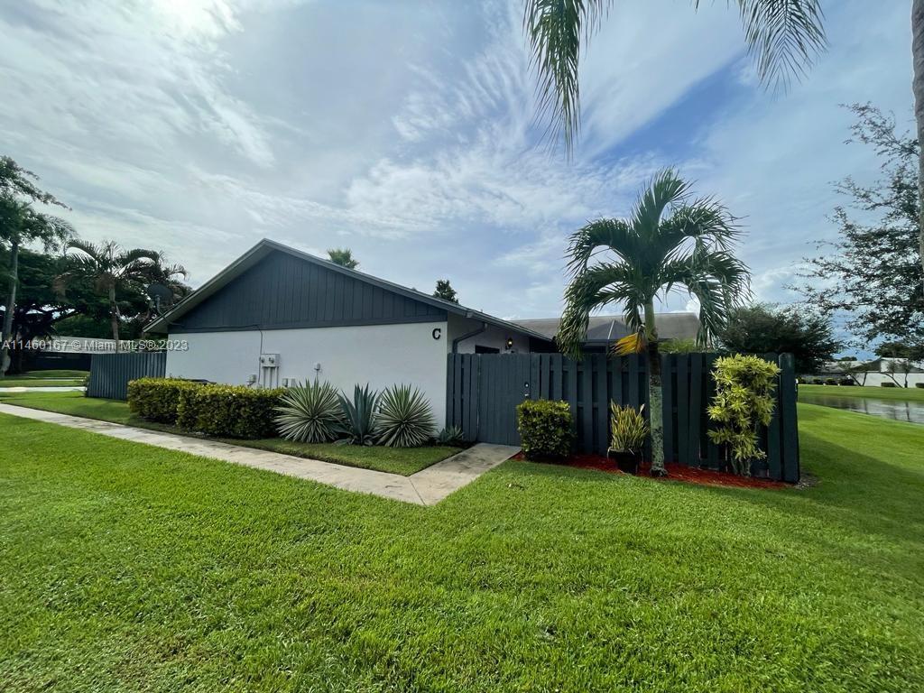 Photo of 1171 Summit Trail Cir #Unit C in West Palm Beach, FL