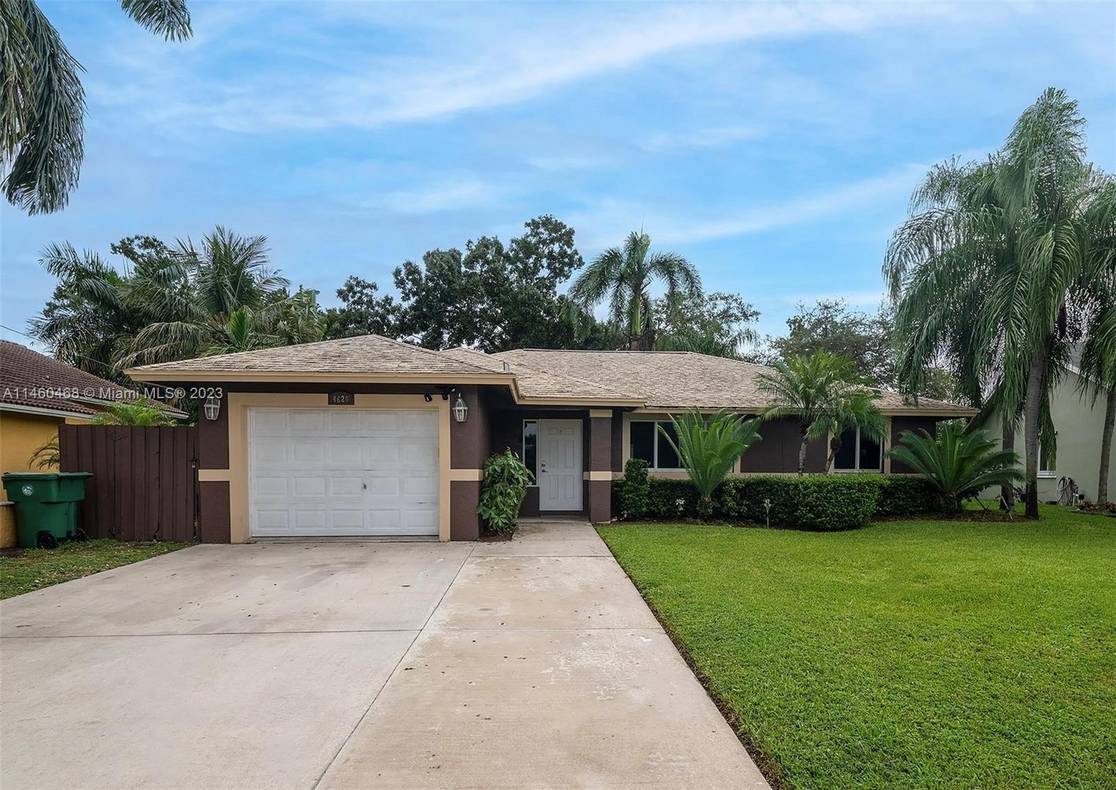 Photo of 4620 SW 30th Wy in Dania Beach, FL