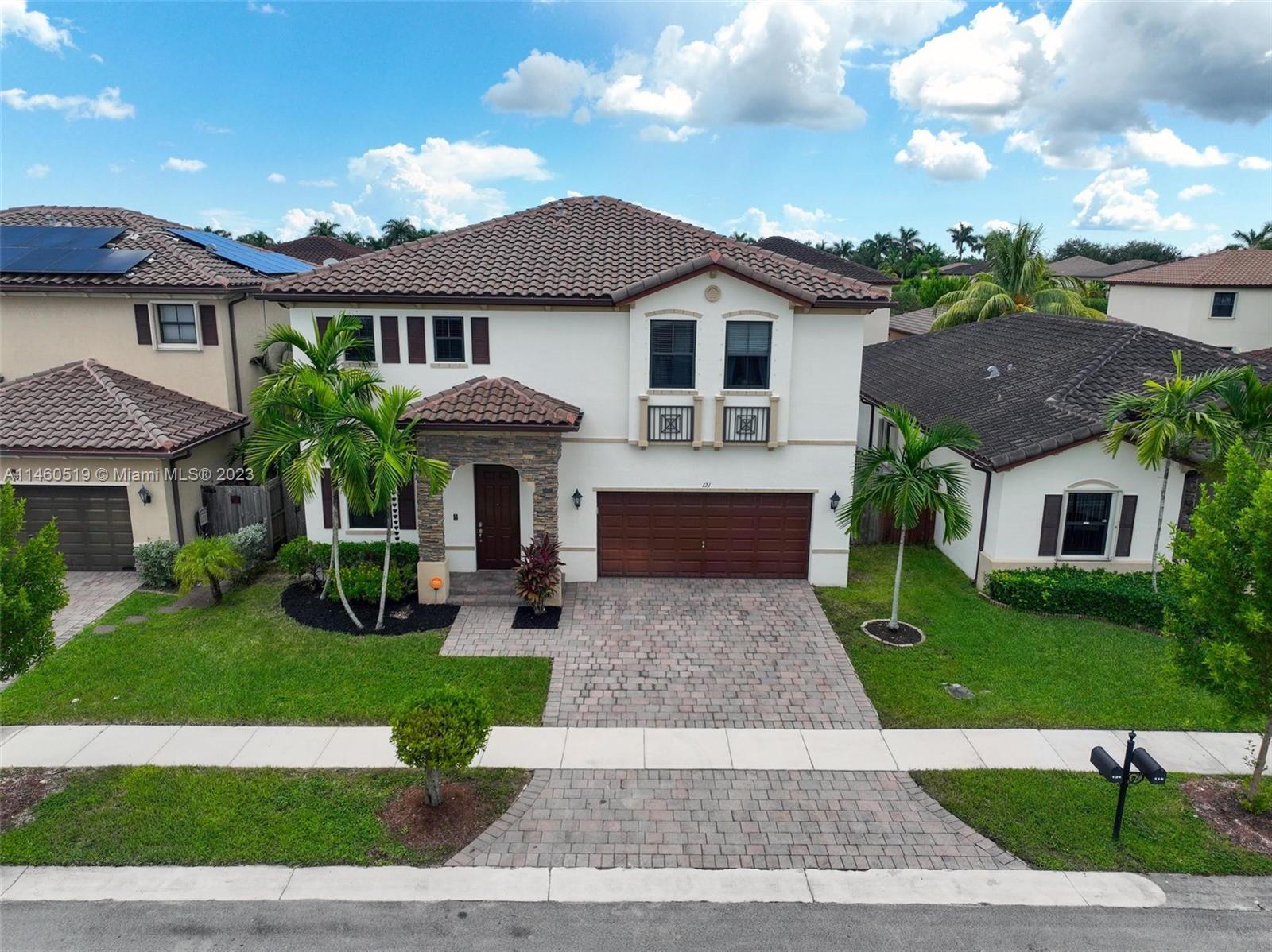 Photo of 121 NE 26th Ter in Homestead, FL