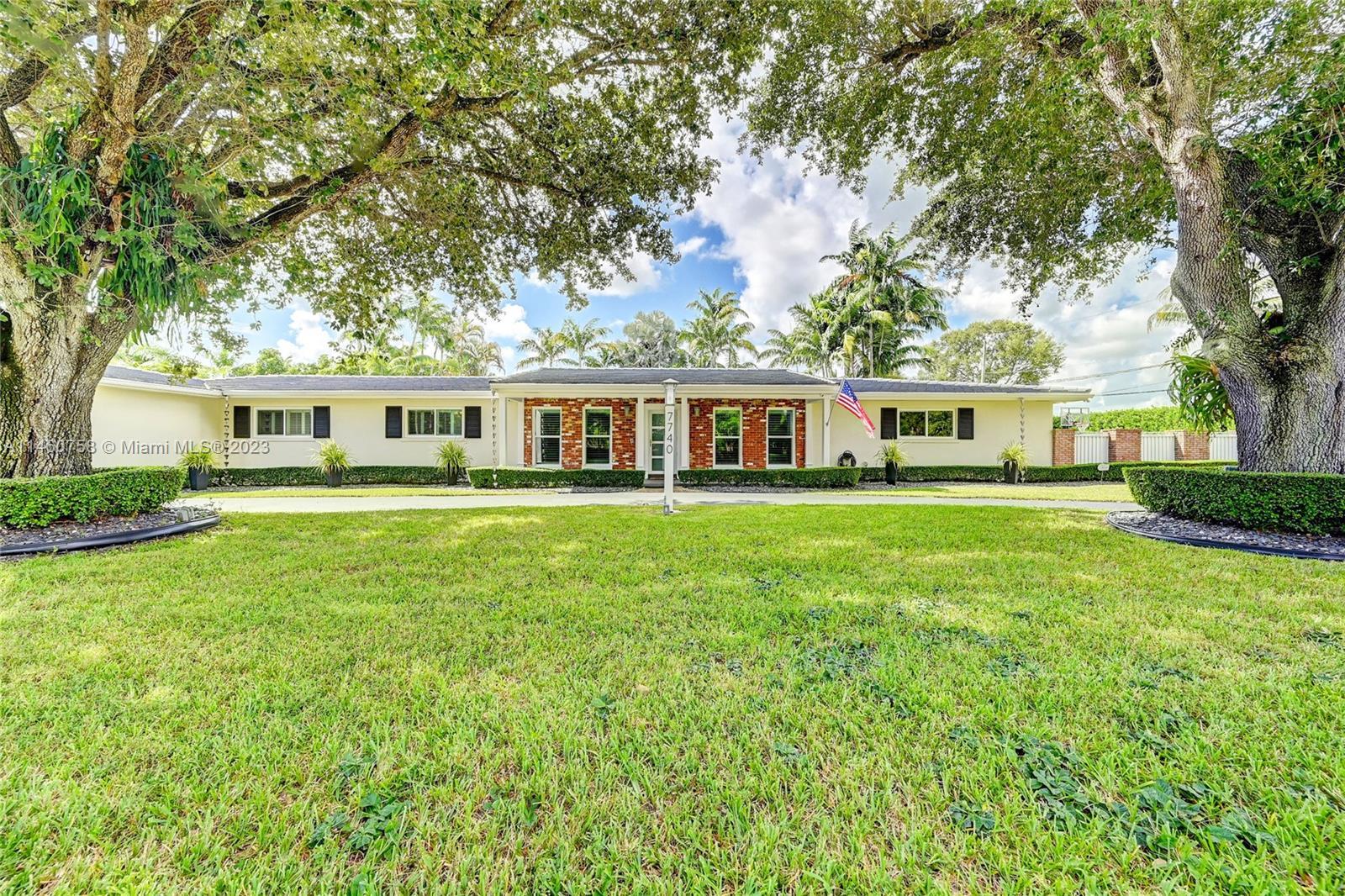 Photo of 7740 SW 70th St in South Miami, FL