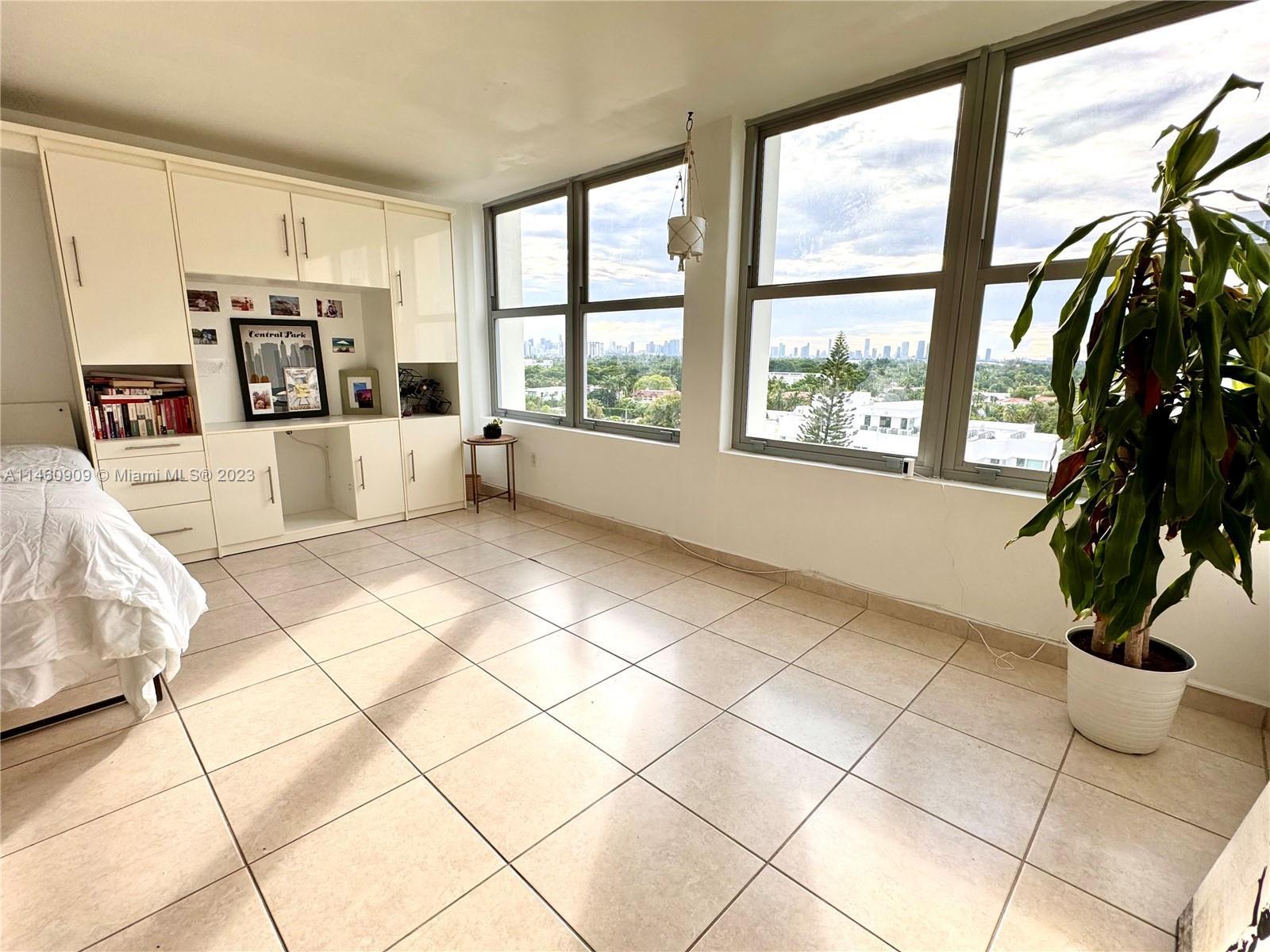 Tastefully remodeled studio with amazing city views. The building features beach service, guest park