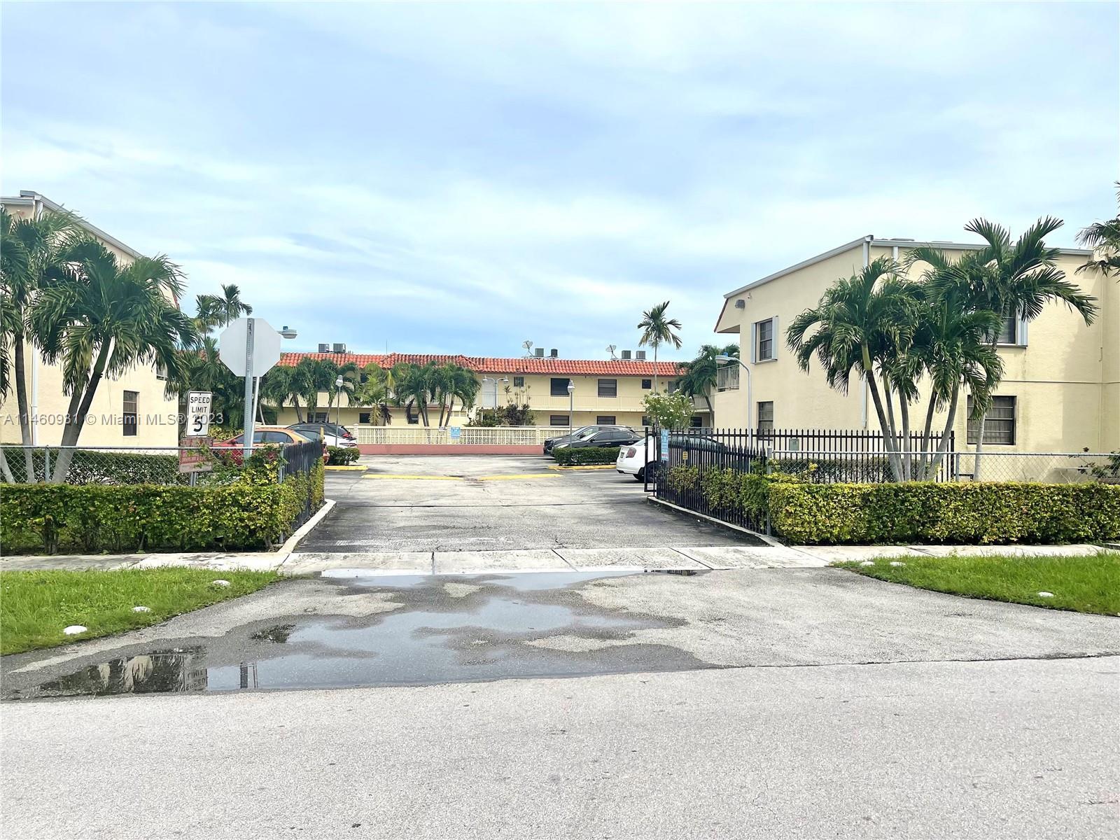 Photo of 8701 SW 12th St #8 in Miami, FL