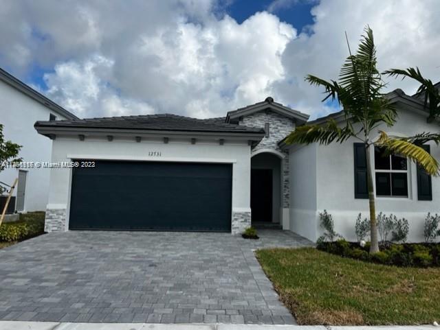 Photo of 12731 SW 213th St in Miami, FL