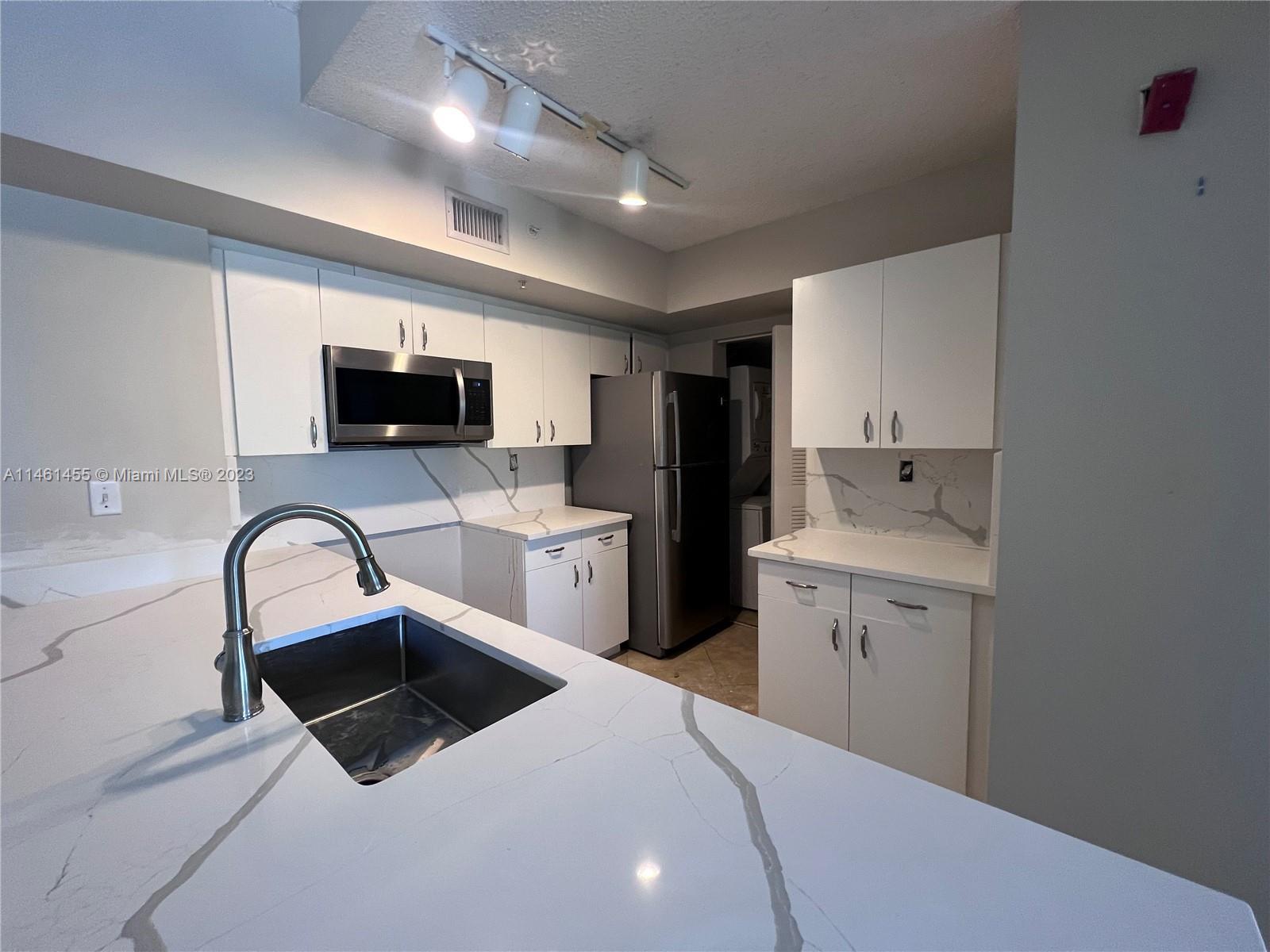Photo of 2640 S University Dr #307 in Davie, FL