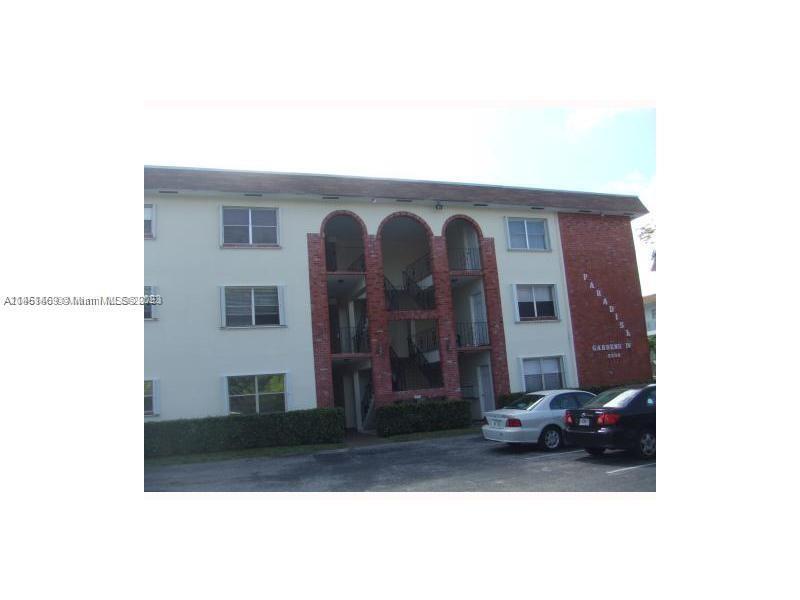 Photo of 2200 Taylor St #202 in Hollywood, FL
