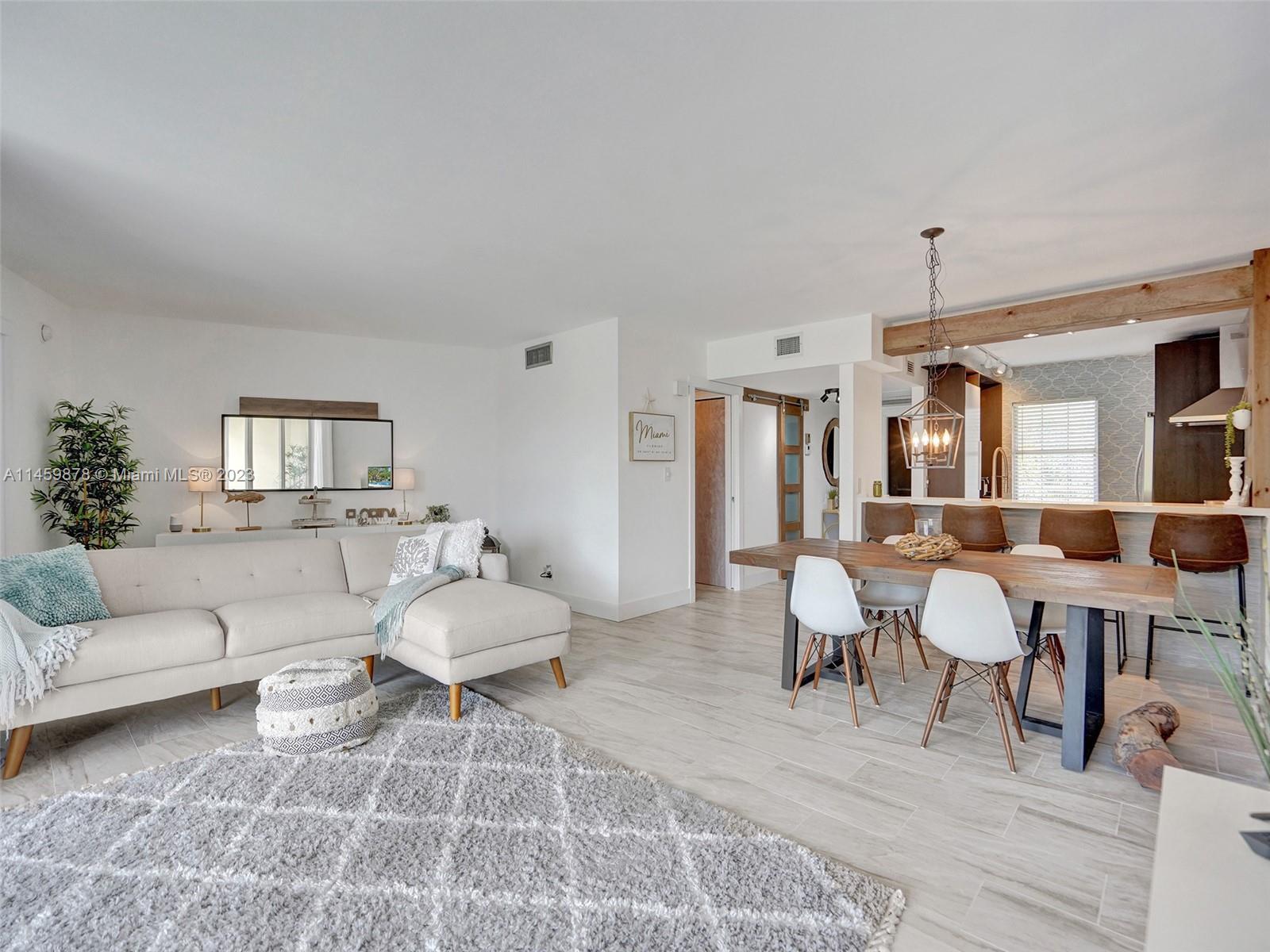 Photo of 821 Cypress Blvd #308 in Pompano Beach, FL