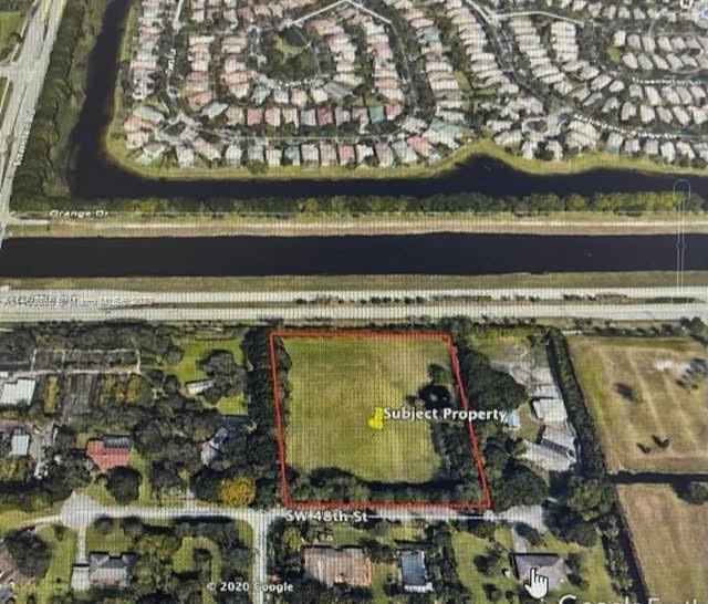Photo of 18221 SW 48th St in Southwest Ranches, FL