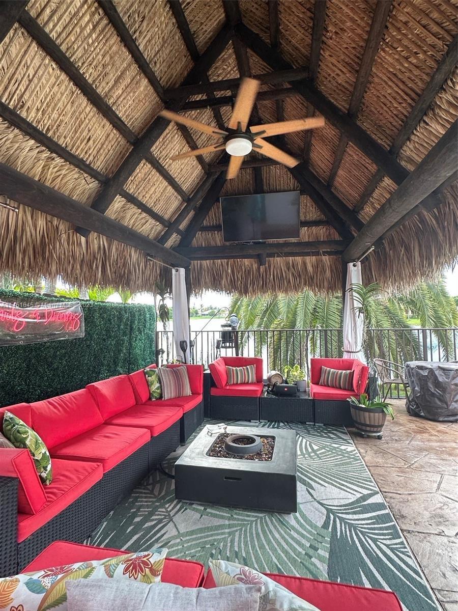 Photo of 5224 SW 159th Ct in Miami, FL