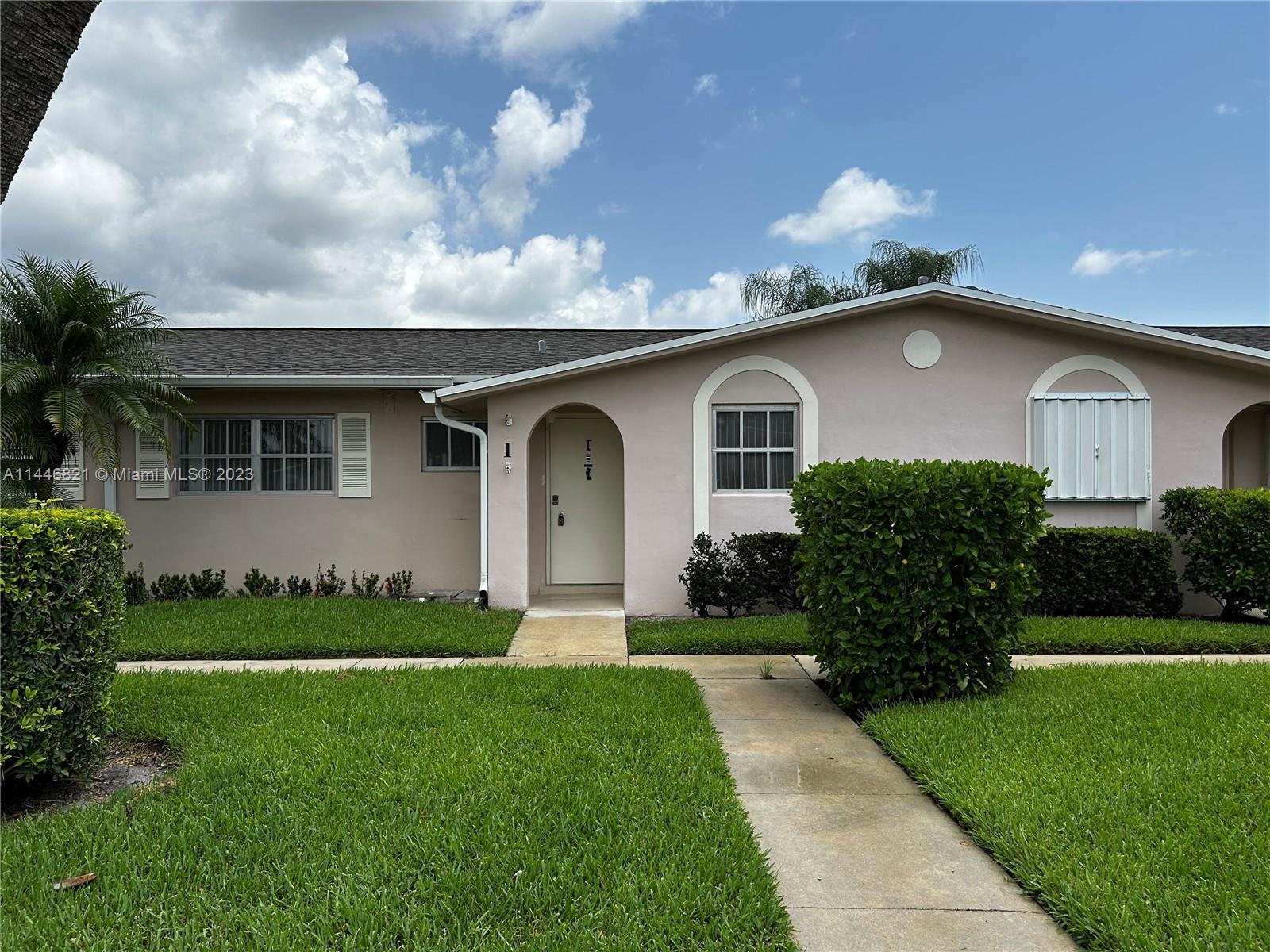 Photo of 2700 Dudley Dr E #I in West Palm Beach, FL