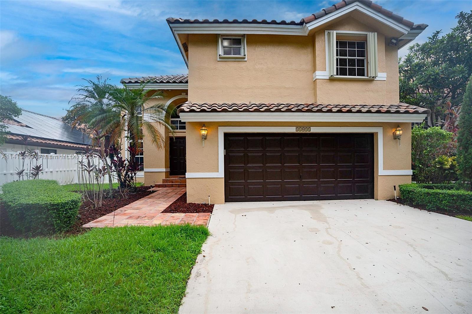 Photo of 11035 Bismarck Pl in Cooper City, FL
