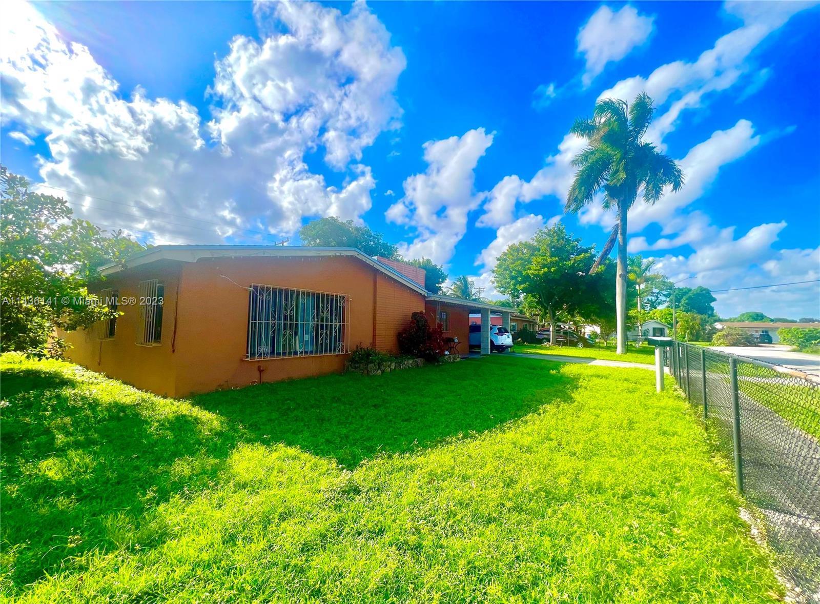 Photo of 19100 NW 21st Ave in Miami Gardens, FL