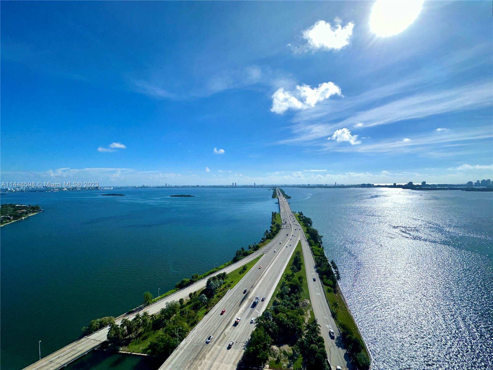 Photo of 601 NE 36th St #3111 in Miami, FL