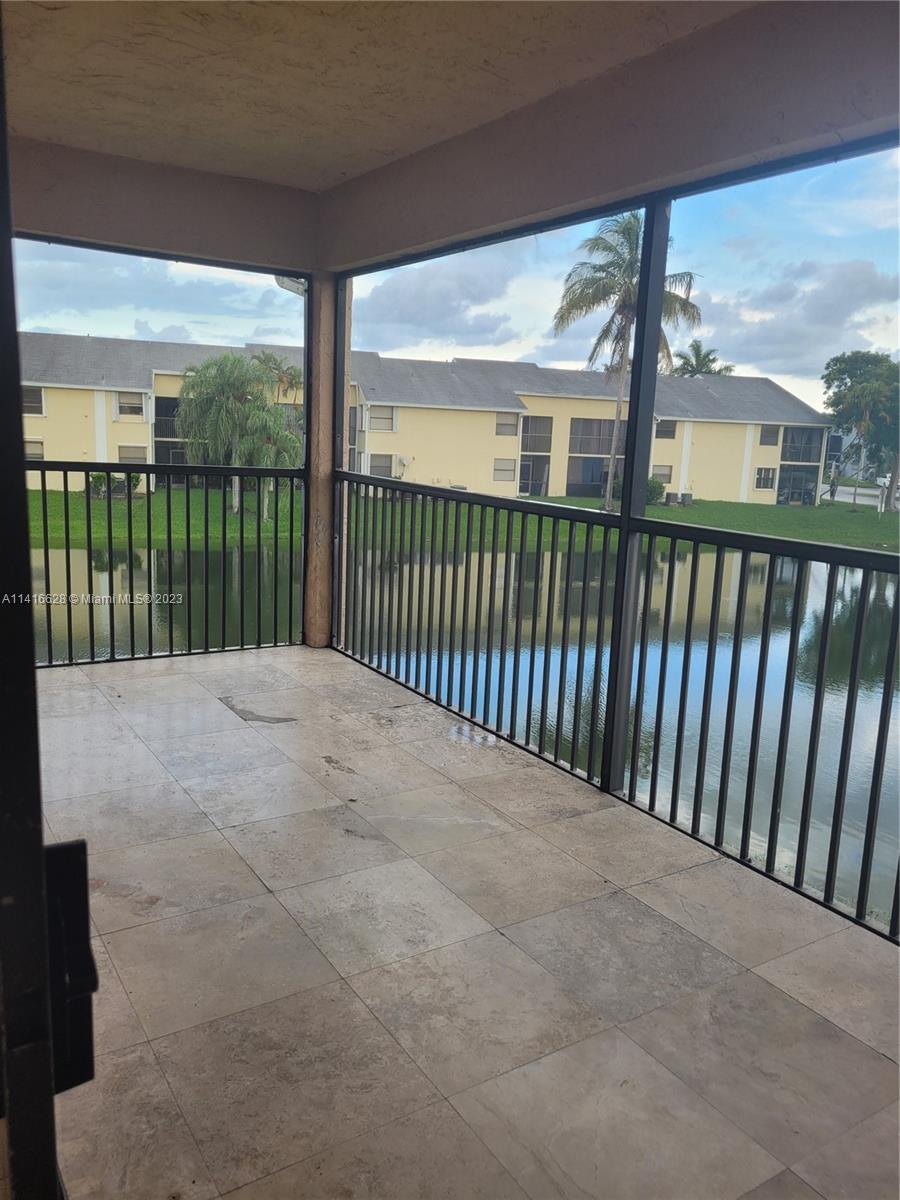 Photo of 1017 Washington Cir #A in Homestead, FL