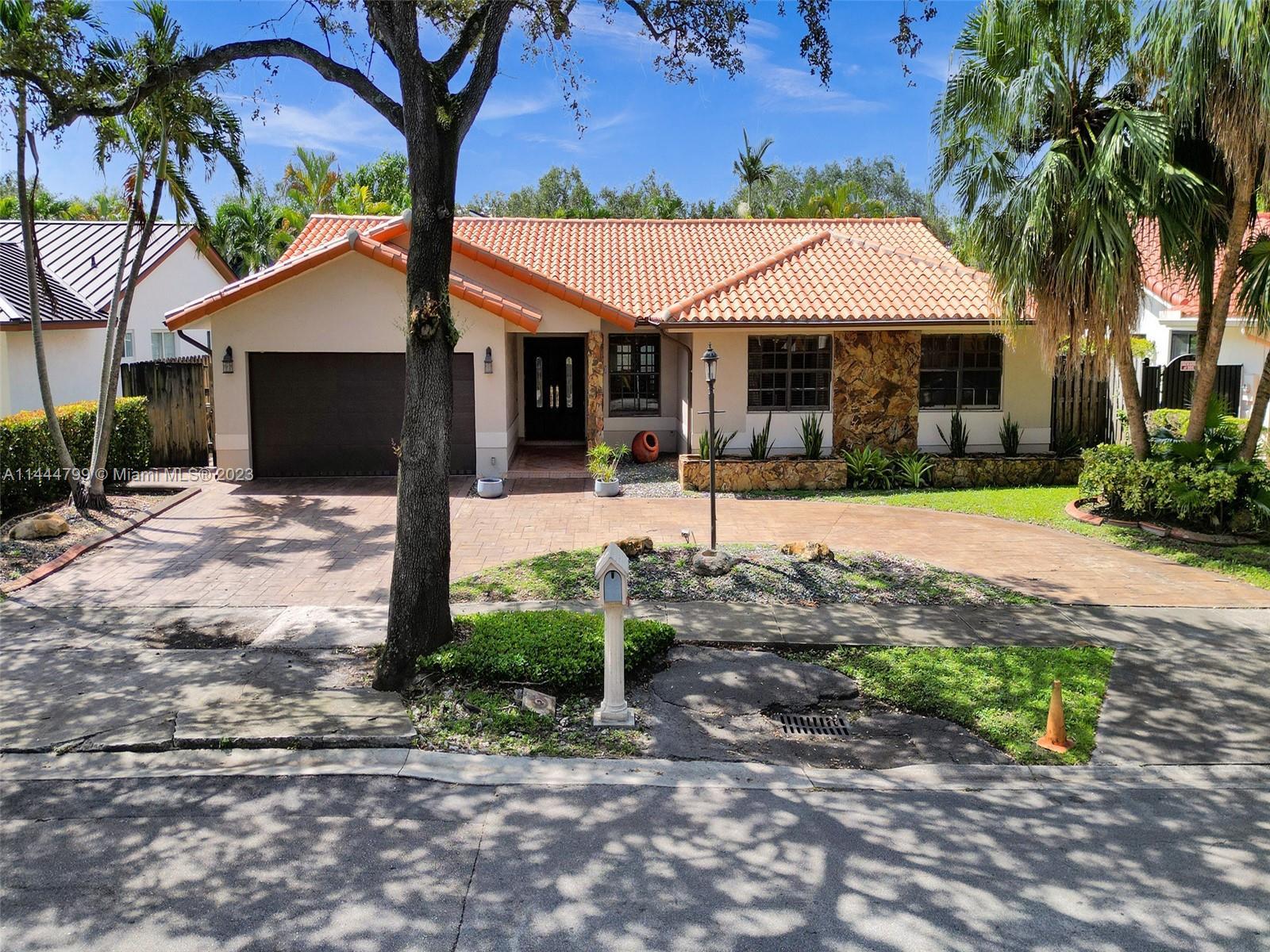 Photo of 8260 NW 168th St in Miami Lakes, FL