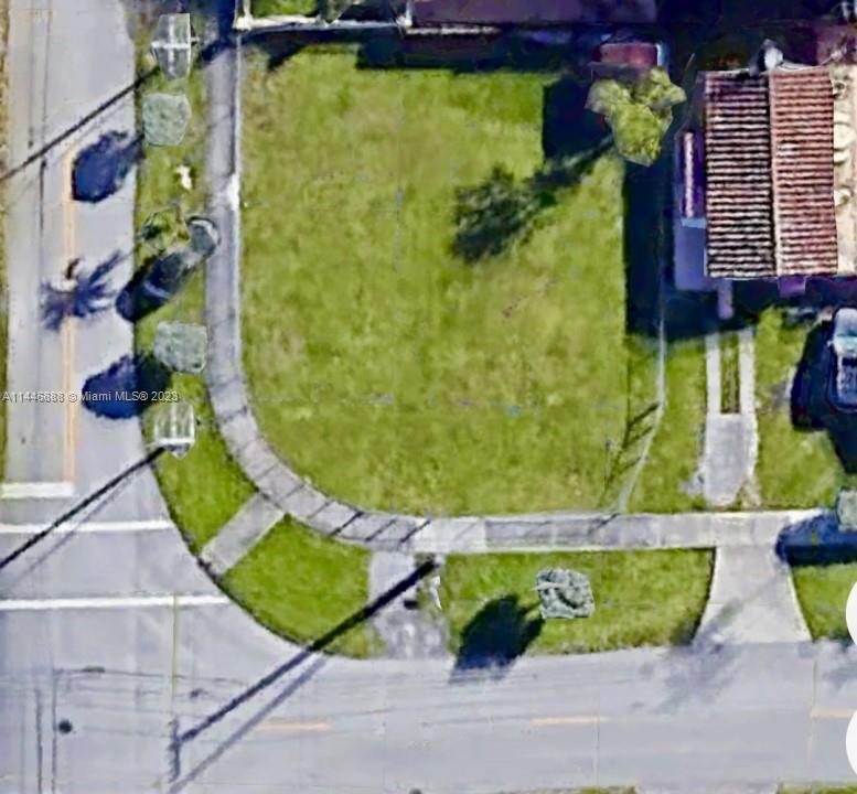 Photo of 3940 SW 5th Ter in Coral Gables, FL