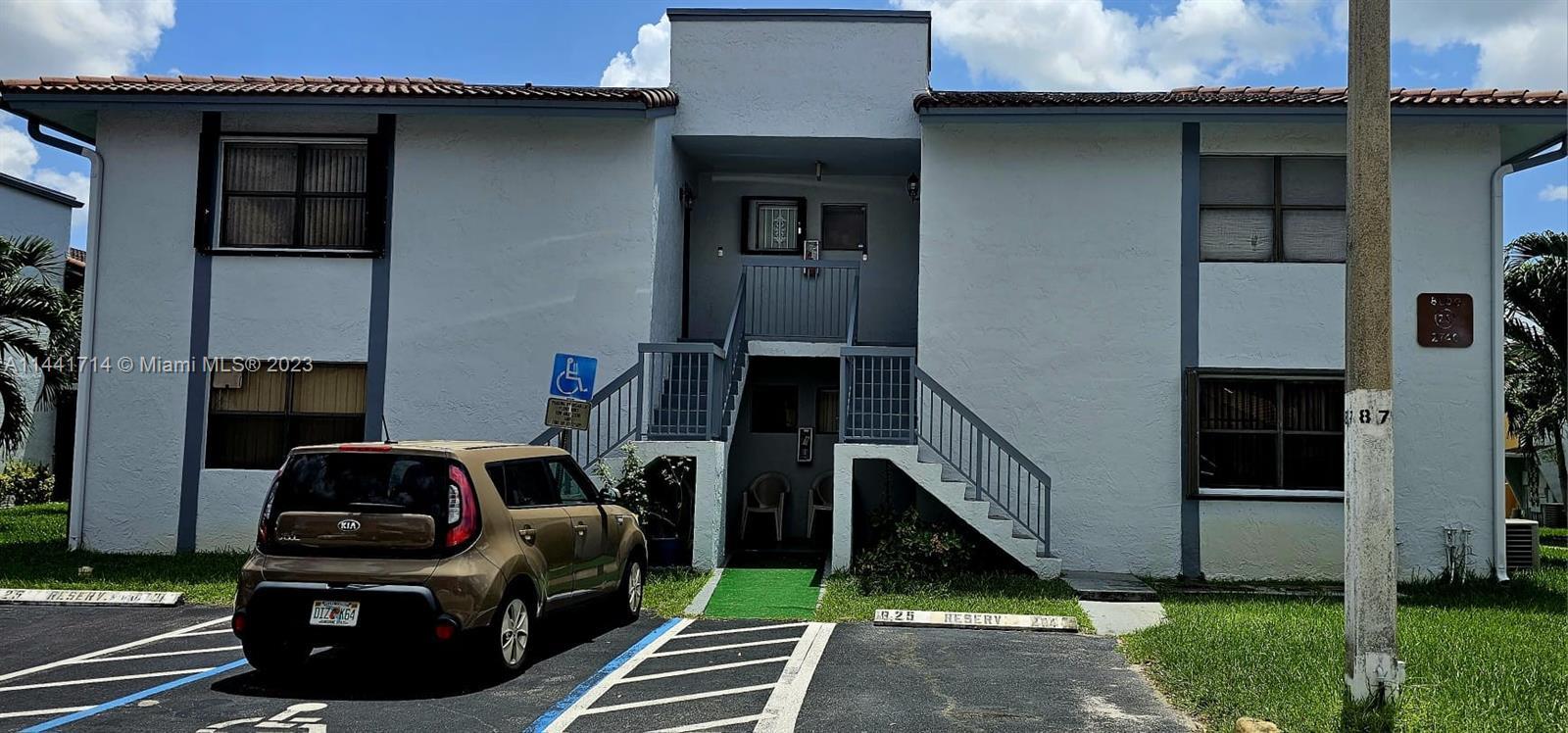 Photo of 2740 W 63rd Pl #24-25 in Hialeah, FL