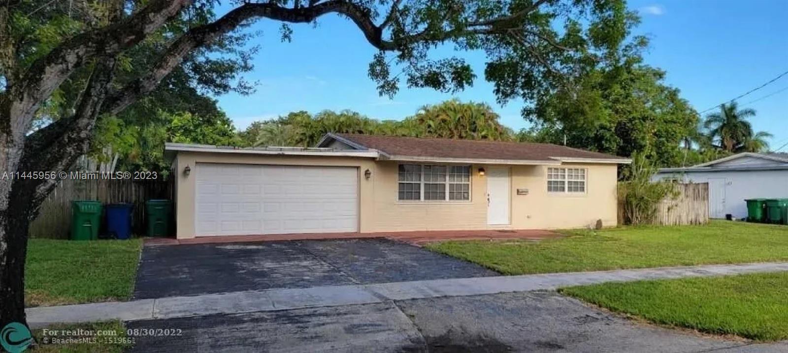Photo of 5232 SW 92nd Ter in Cooper City, FL