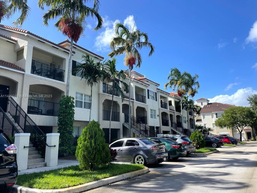 Photo of 5860 W Sample Rd #205 in Coral Springs, FL