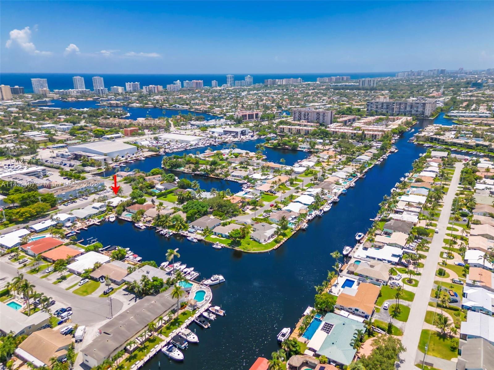 SELLER CREDIT OF $10,000 AT CLOSING! THE OPPORTUNITY YOU HAVE BEEN WAITING FOR HAS COME! BOATERS, DI