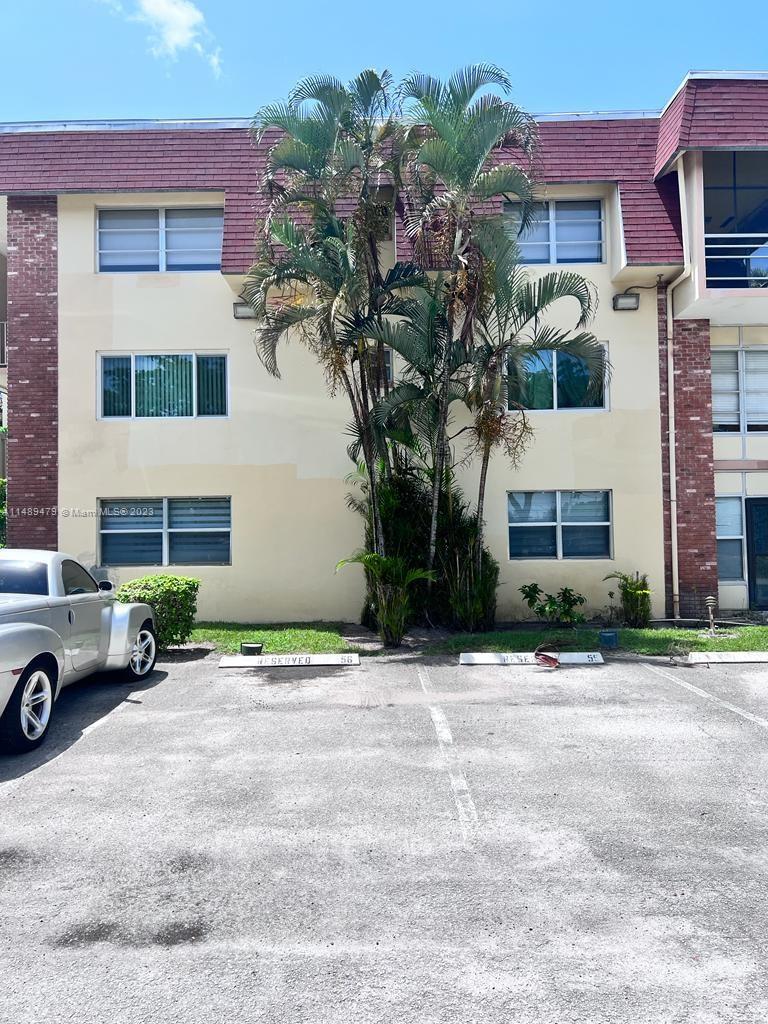 Photo of 3081 NW 47th Ter #107 in Lauderdale Lakes, FL