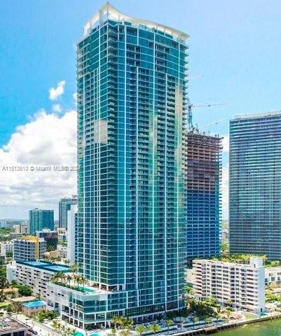 Stunning, ocean-view 1 Bed 2 Bath + Den corner unit. Experience luxury living with your own private 