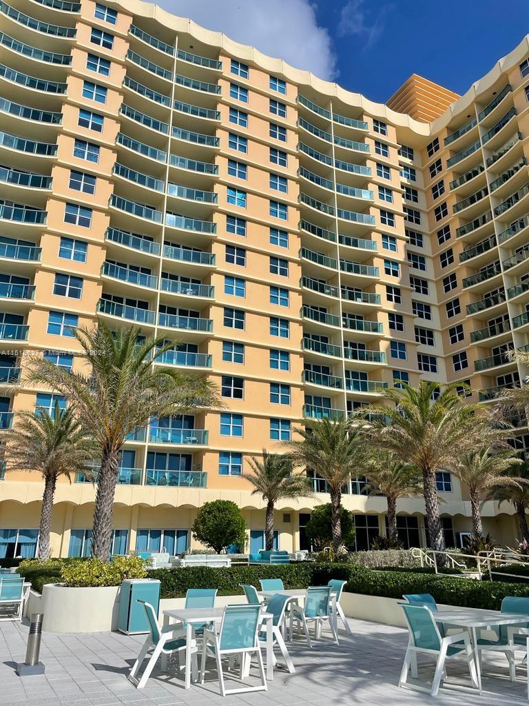 Photo of 2501 S Ocean Dr #715 in Hollywood, FL