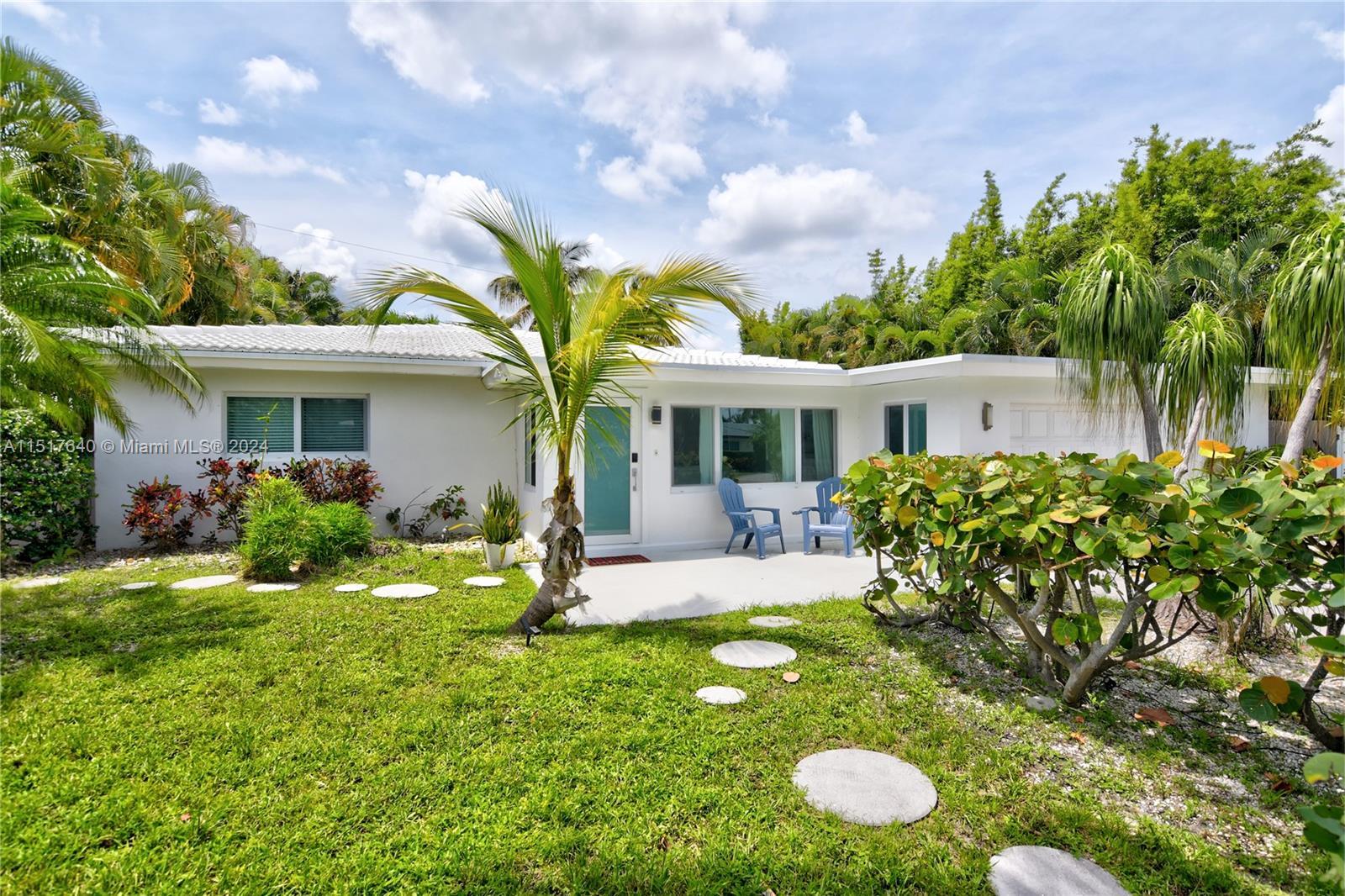 Photo of 262 Bombay Ave in Lauderdale By The Sea, FL