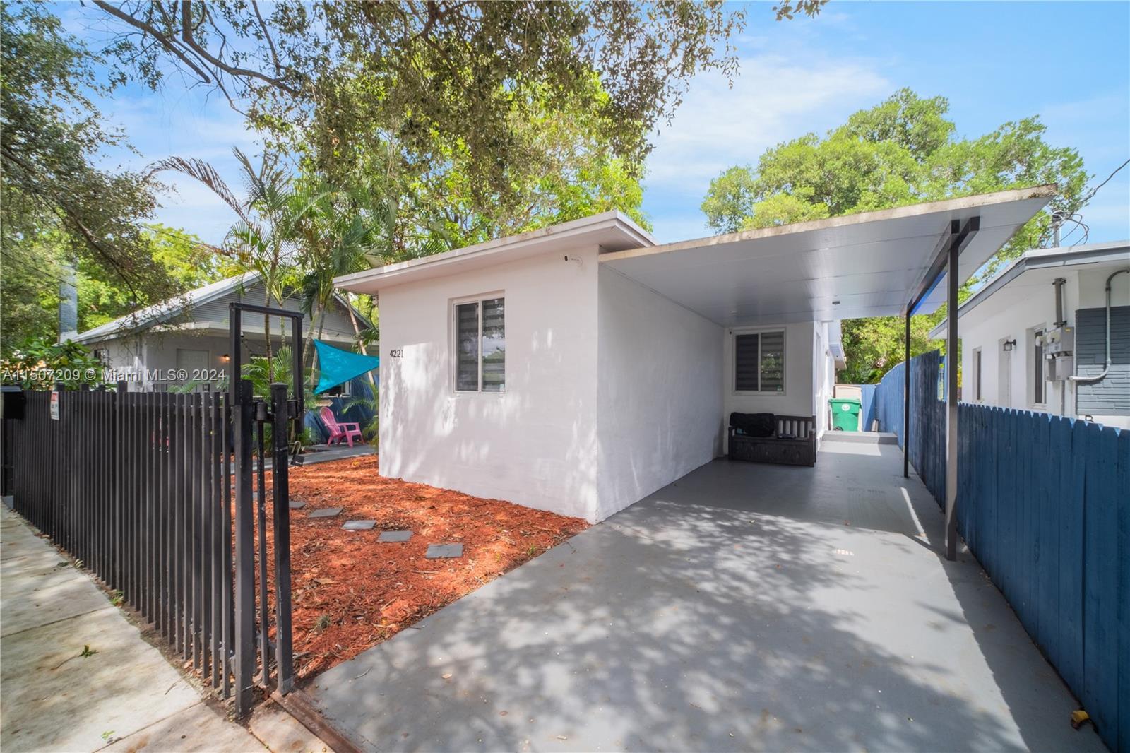 Photo of 4221 NW 5th Ave in Miami, FL