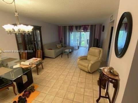 Photo of 3800 Hillcrest Dr #210 in Hollywood, FL