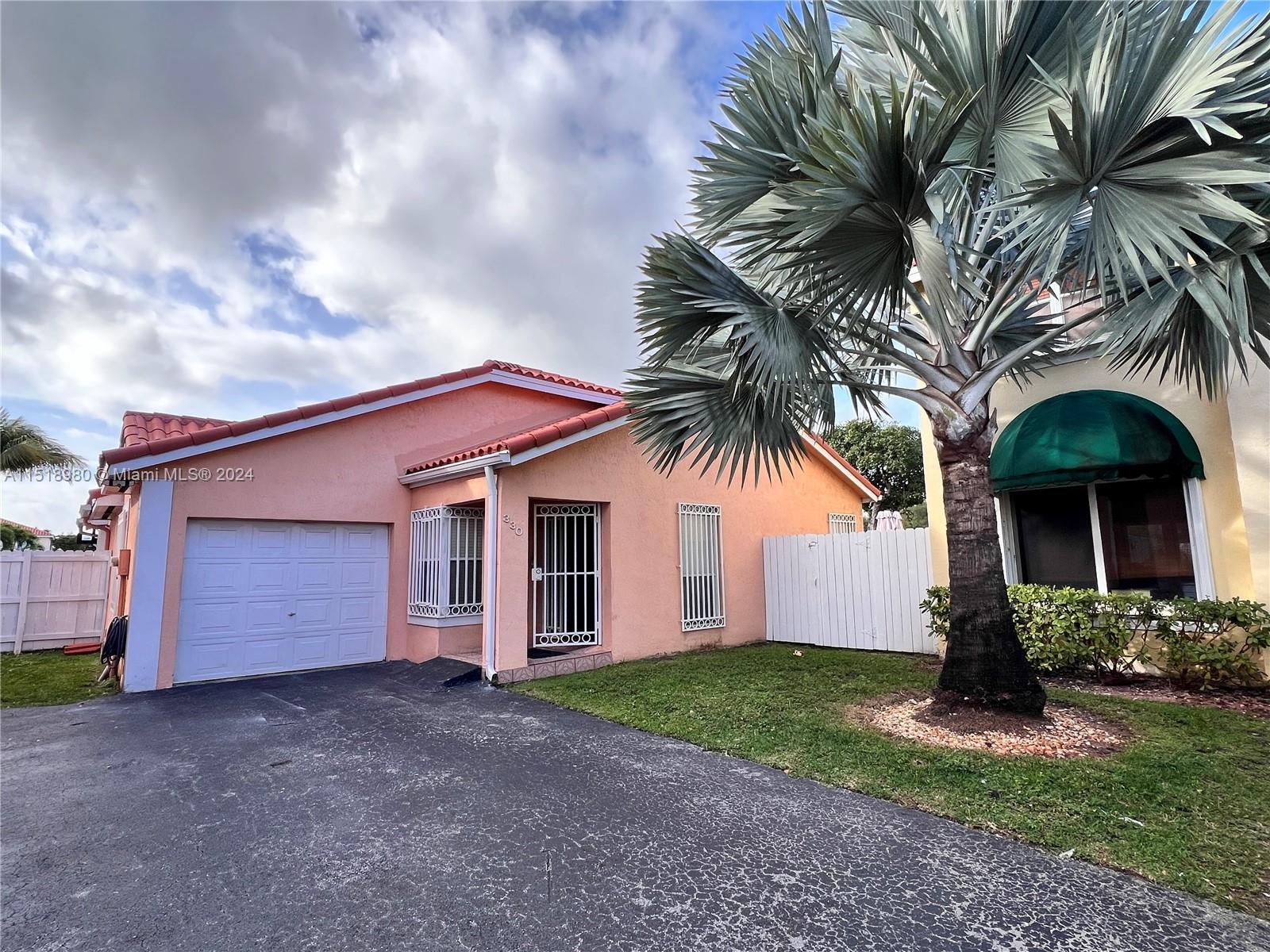 Photo of 330 NW 86th Ct in Miami, FL