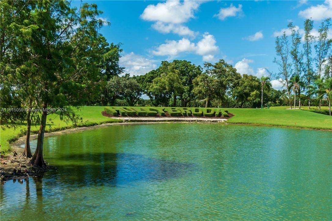 Photo of 9520 S Hollybrook Lake Dr #205 in Pembroke Pines, FL