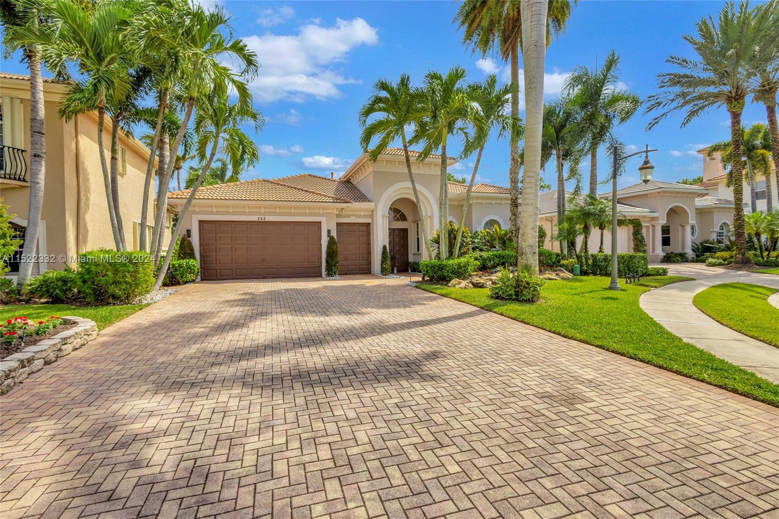 Photo of 242 Montant Dr in Palm Beach Gardens, FL