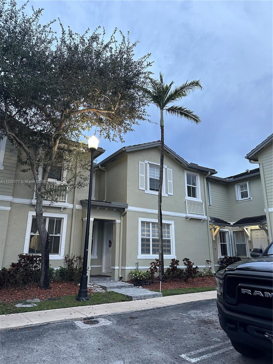Photo of 2932 SE 2nd Dr #2 in Homestead, FL