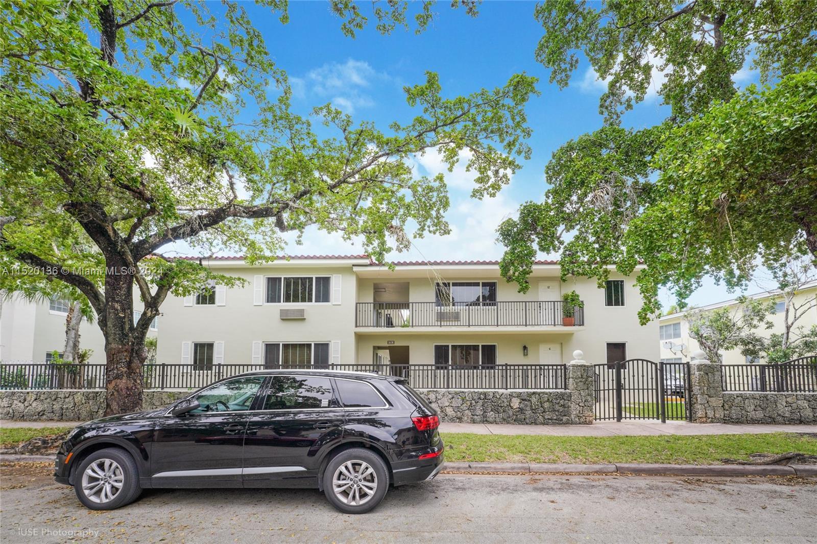 Photo of 35 Antilla Ave in Coral Gables, FL