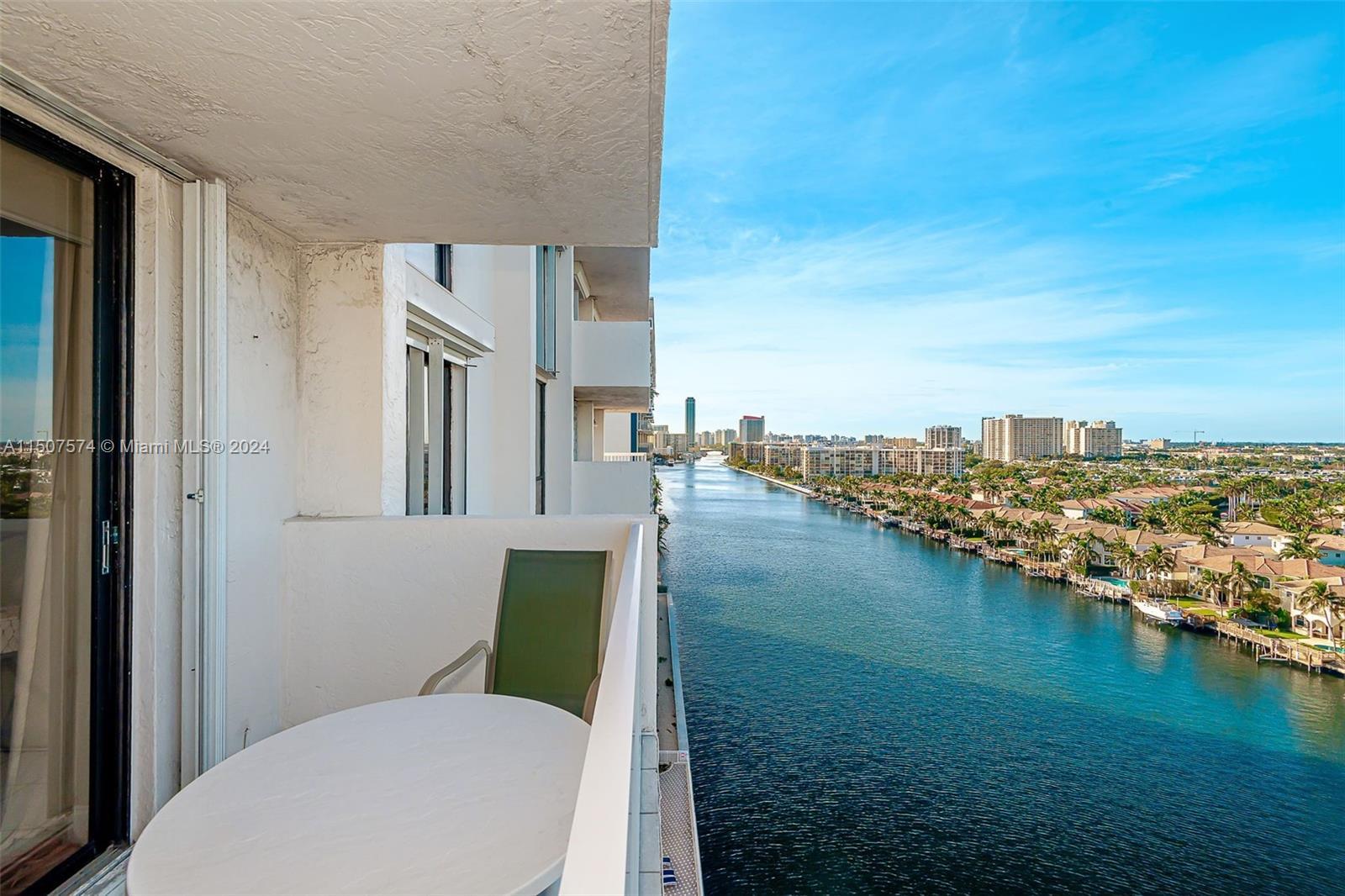 Photo of 1500 S Ocean Dr #14B in Hollywood, FL