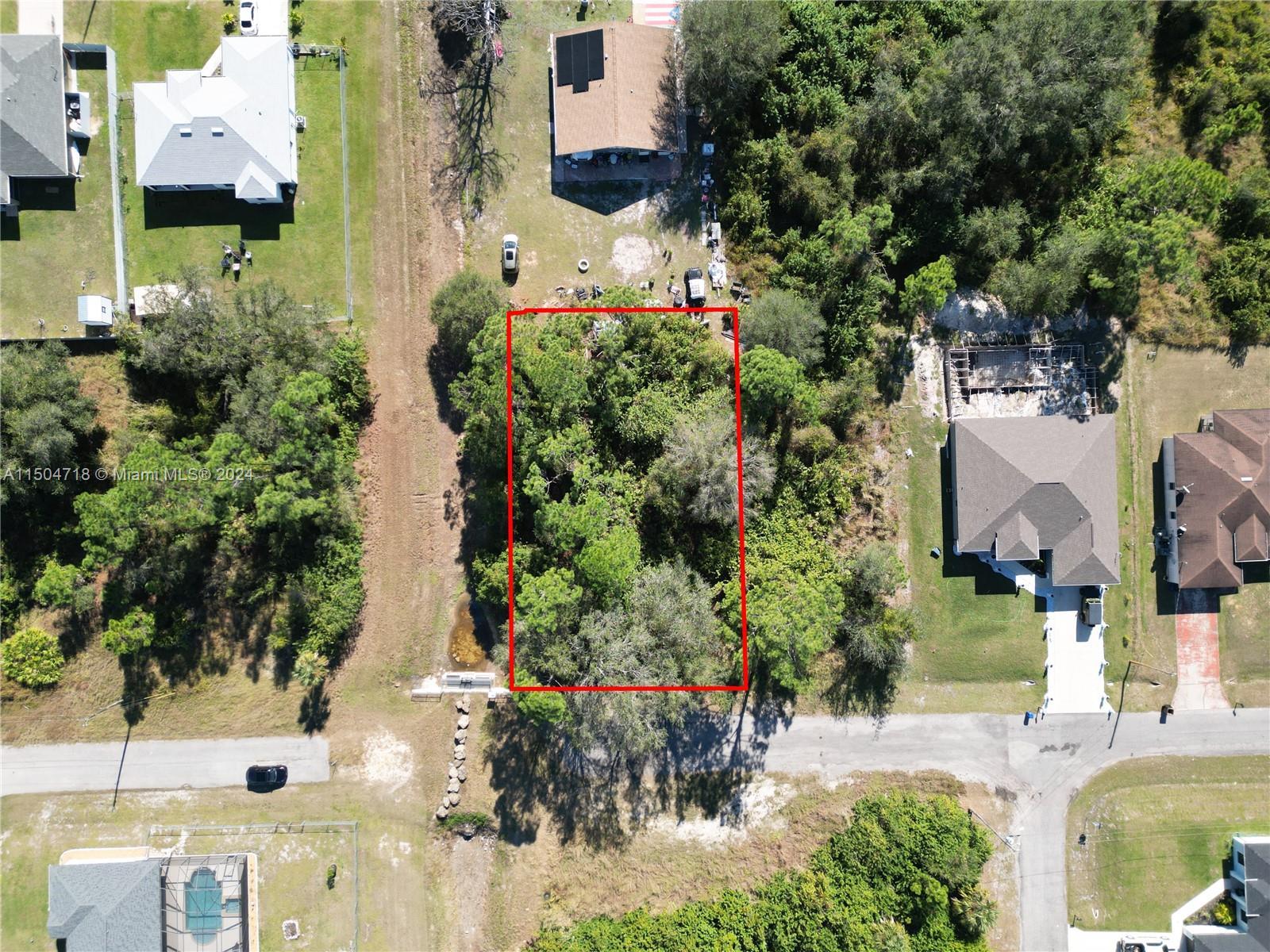 Photo of 2915 1st St Sw in Lehigh Acres, FL