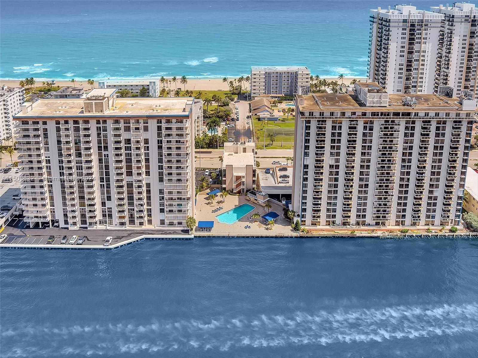 Photo of 1500 S Ocean Dr #10A in Hollywood, FL