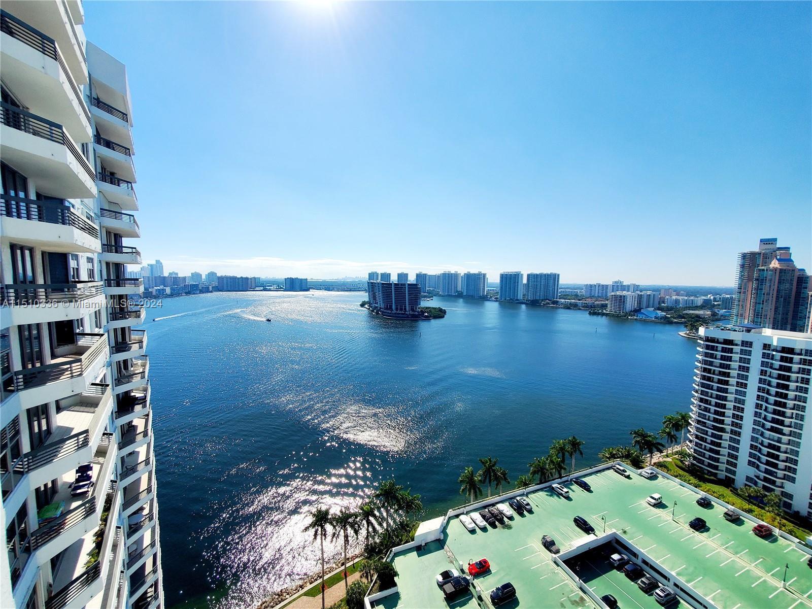 Discover the perfect waterfront condo in Aventura! This airy unit boasts an open floor plan with stu