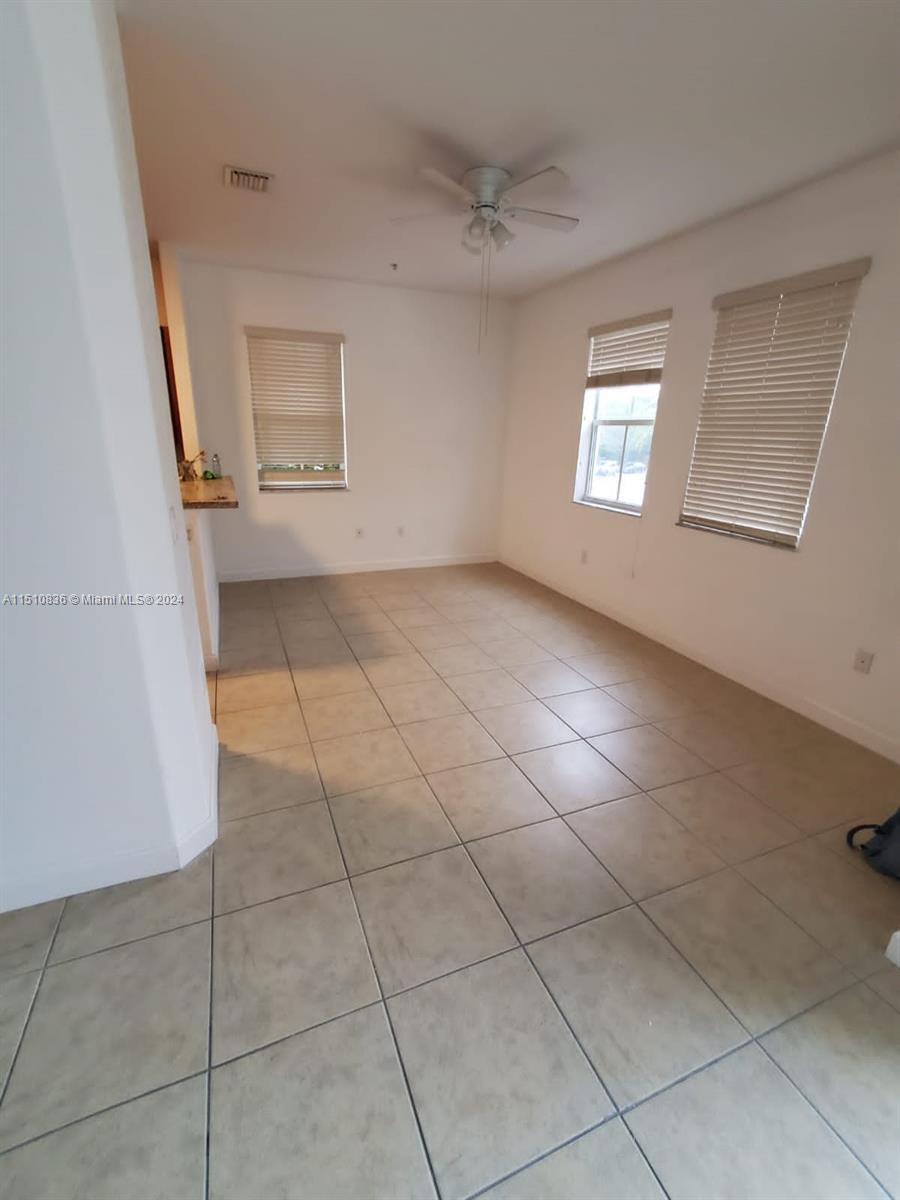 Photo of 10012 NW 7th St #200 in Miami, FL
