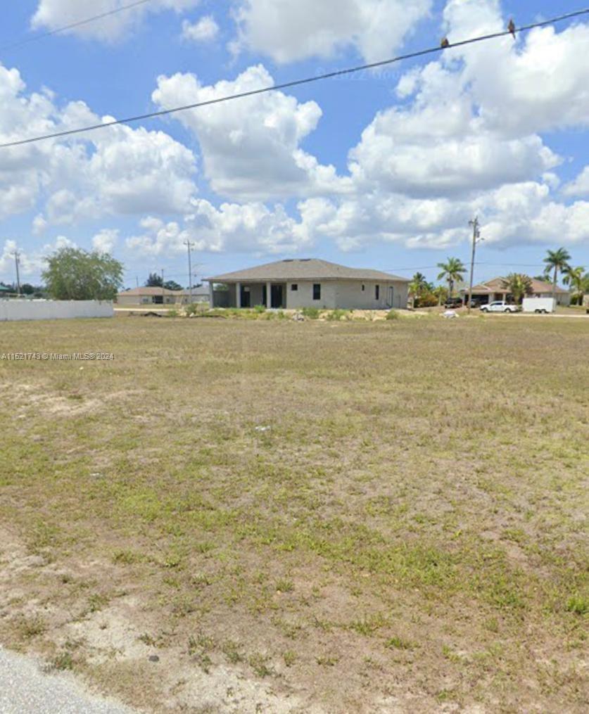 Photo of 1720 NW 15th Pl in Cape Coral, FL