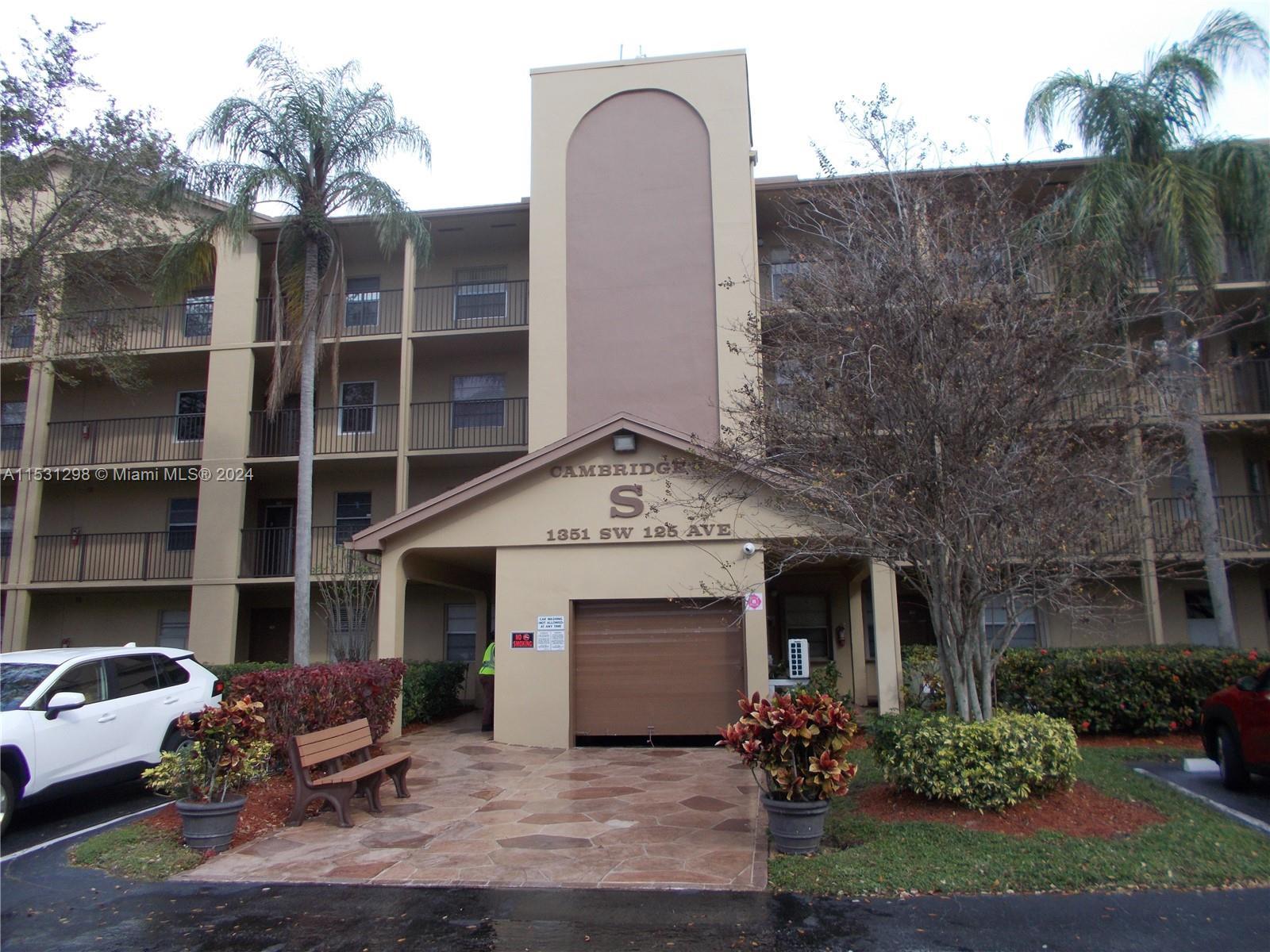 Photo of 1351 SW 125th Ave #404S in Pembroke Pines, FL
