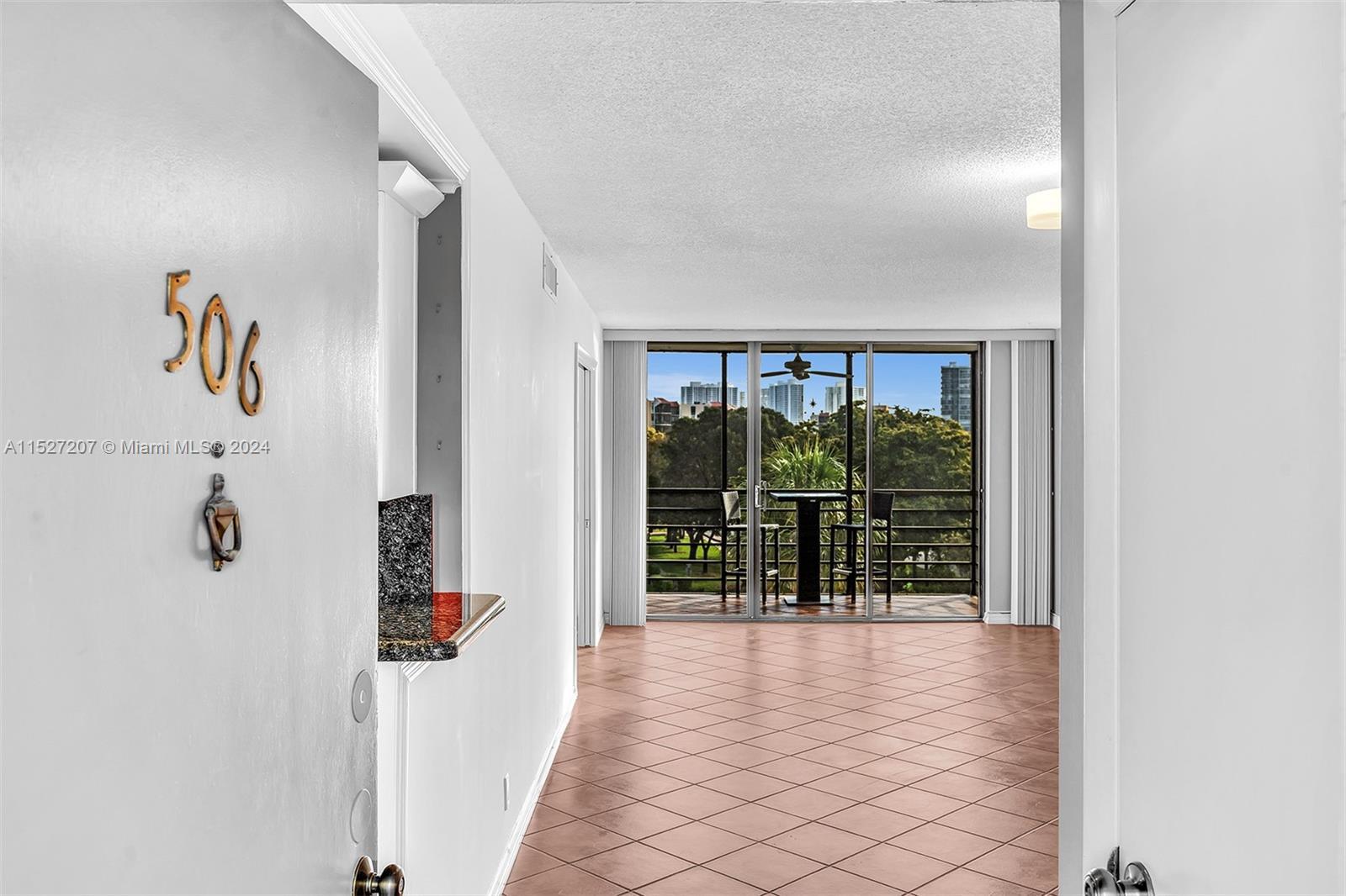 An amazing opportunity! A pristine 2 bedroom/2 bath condo located on Country Club Drive. This beauti