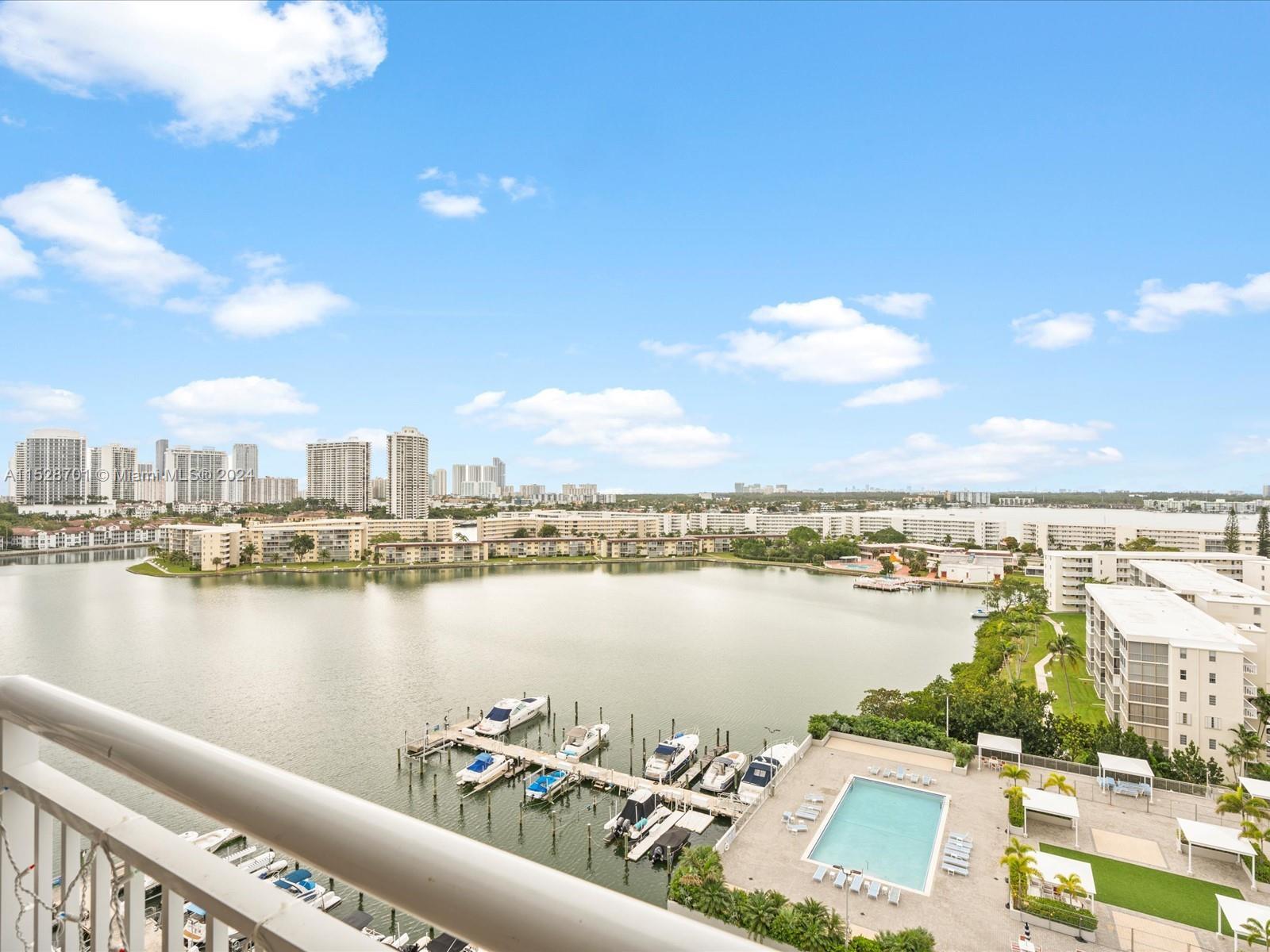 Stunning LARGEST UNIT IN THE BUILDING!!  4-bed, 3-bath, 3 balconies waterfront condo in Aventura. Bo