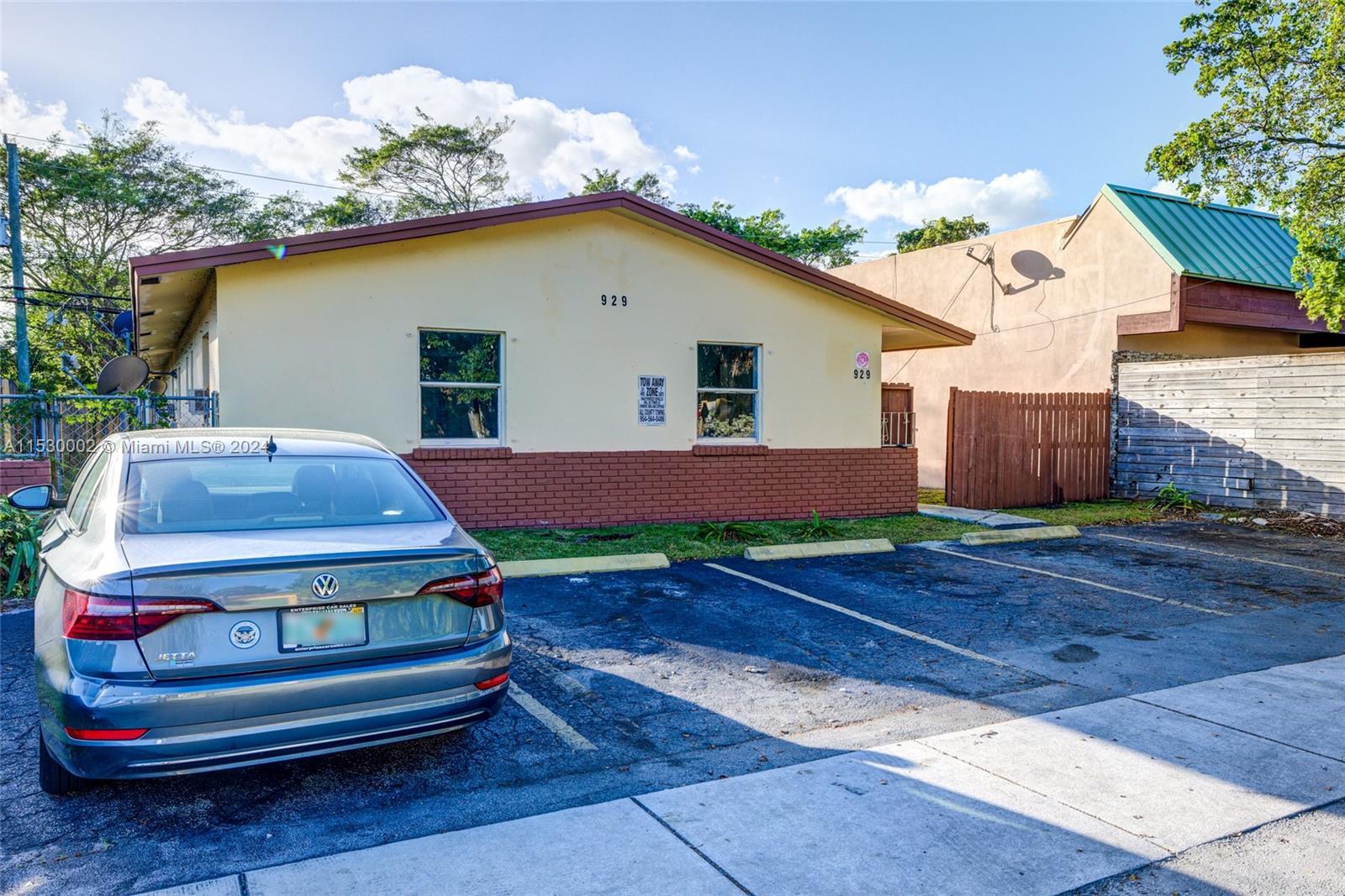 Photo of 929 NW 3rd Ave in Fort Lauderdale, FL
